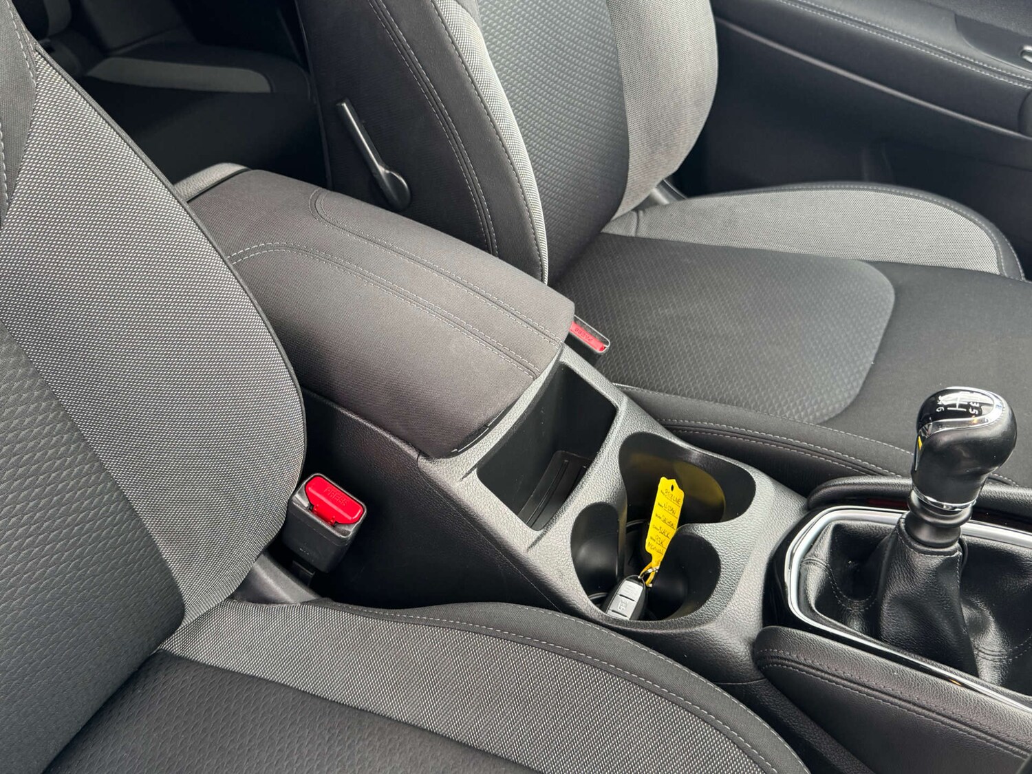 Used Nissan Qashqai 2018 for sale - 76117762: Photo 27