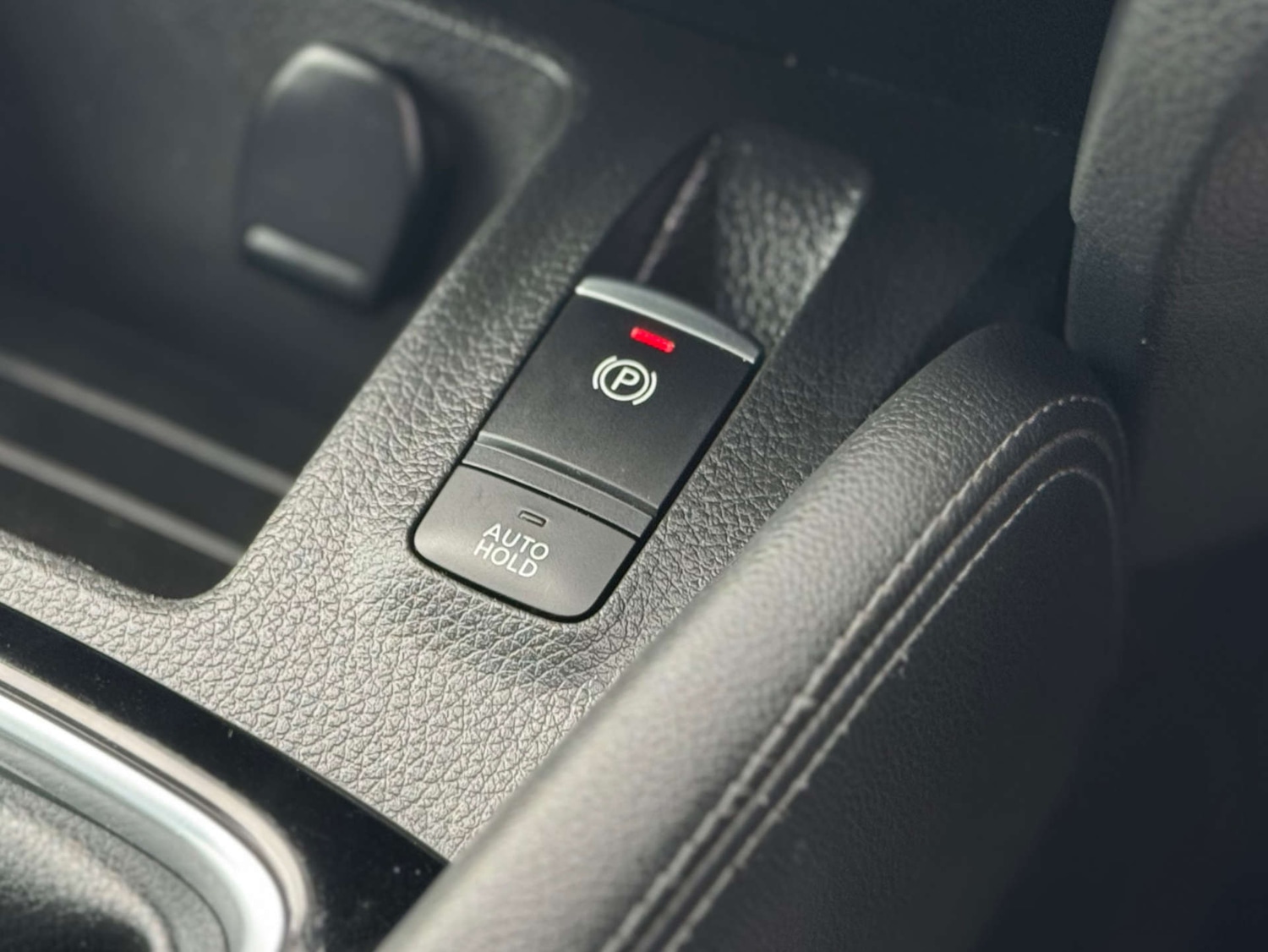 Used Nissan Qashqai 2018 for sale - 76117762: Photo 40