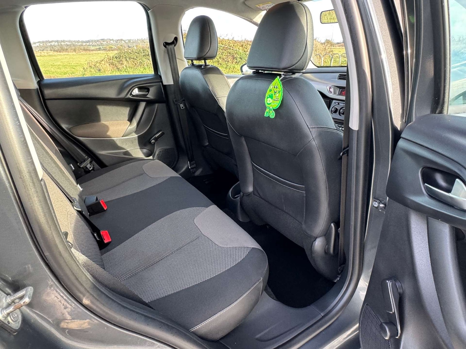 Used Citroen C3 2015 for sale - 76556051: Photo 23