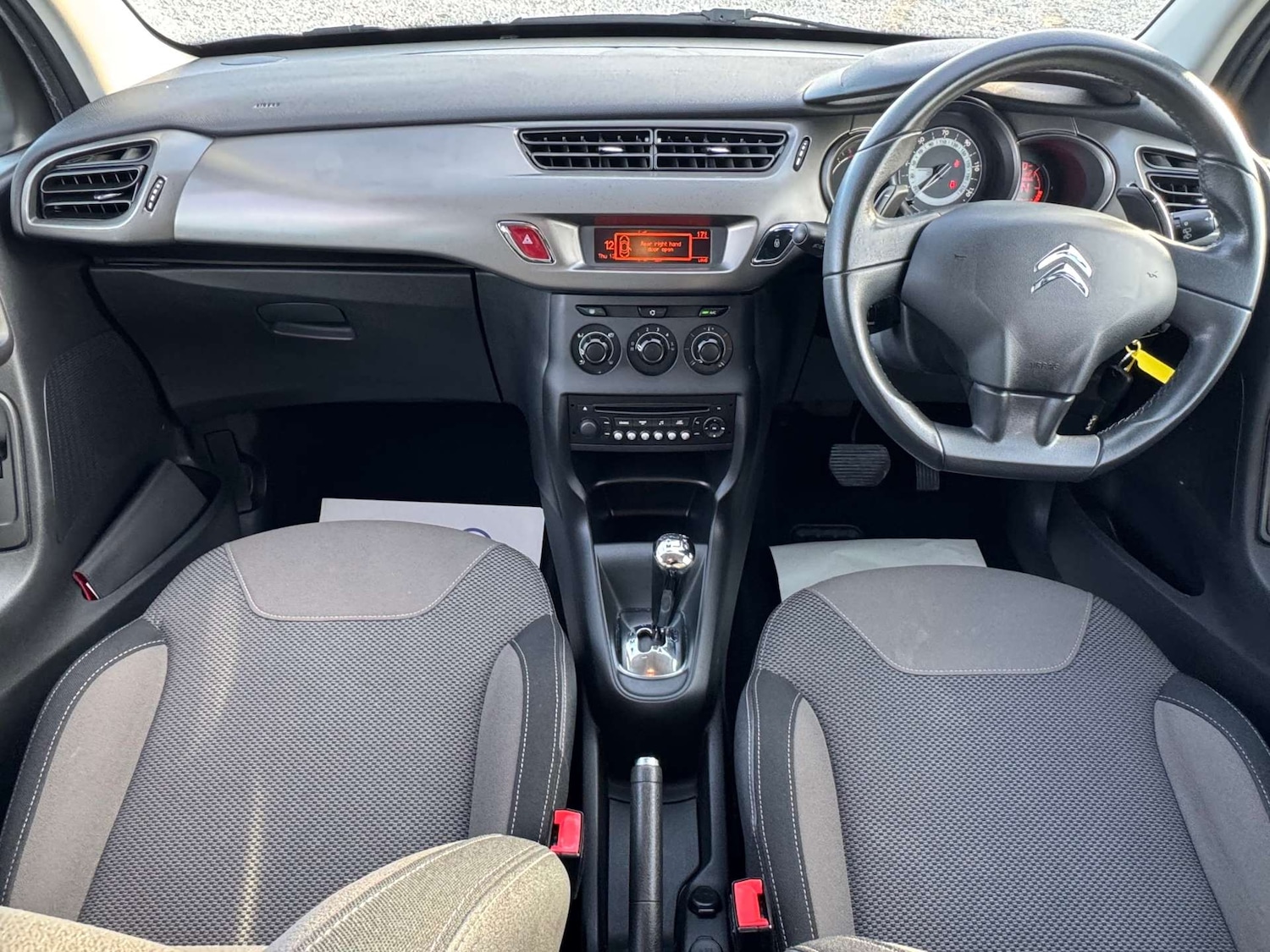 Used Citroen C3 2015 for sale - 76556051: Photo 6