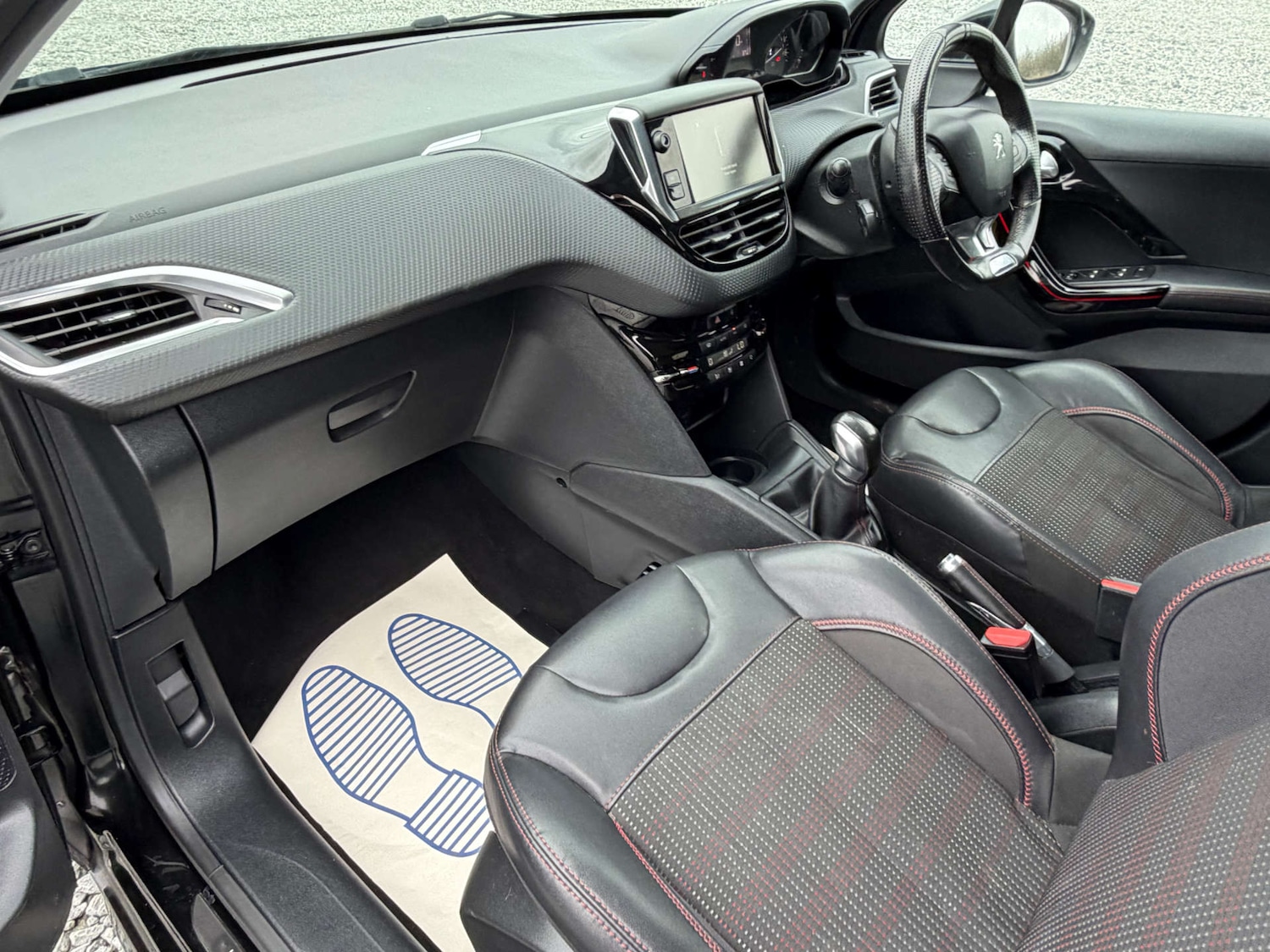 Used Peugeot 208 2016 for sale - 77641725: Photo 16