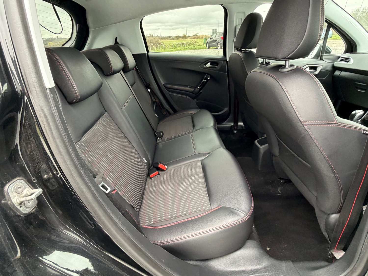 Used Peugeot 208 2016 for sale - 77641725: Photo 21