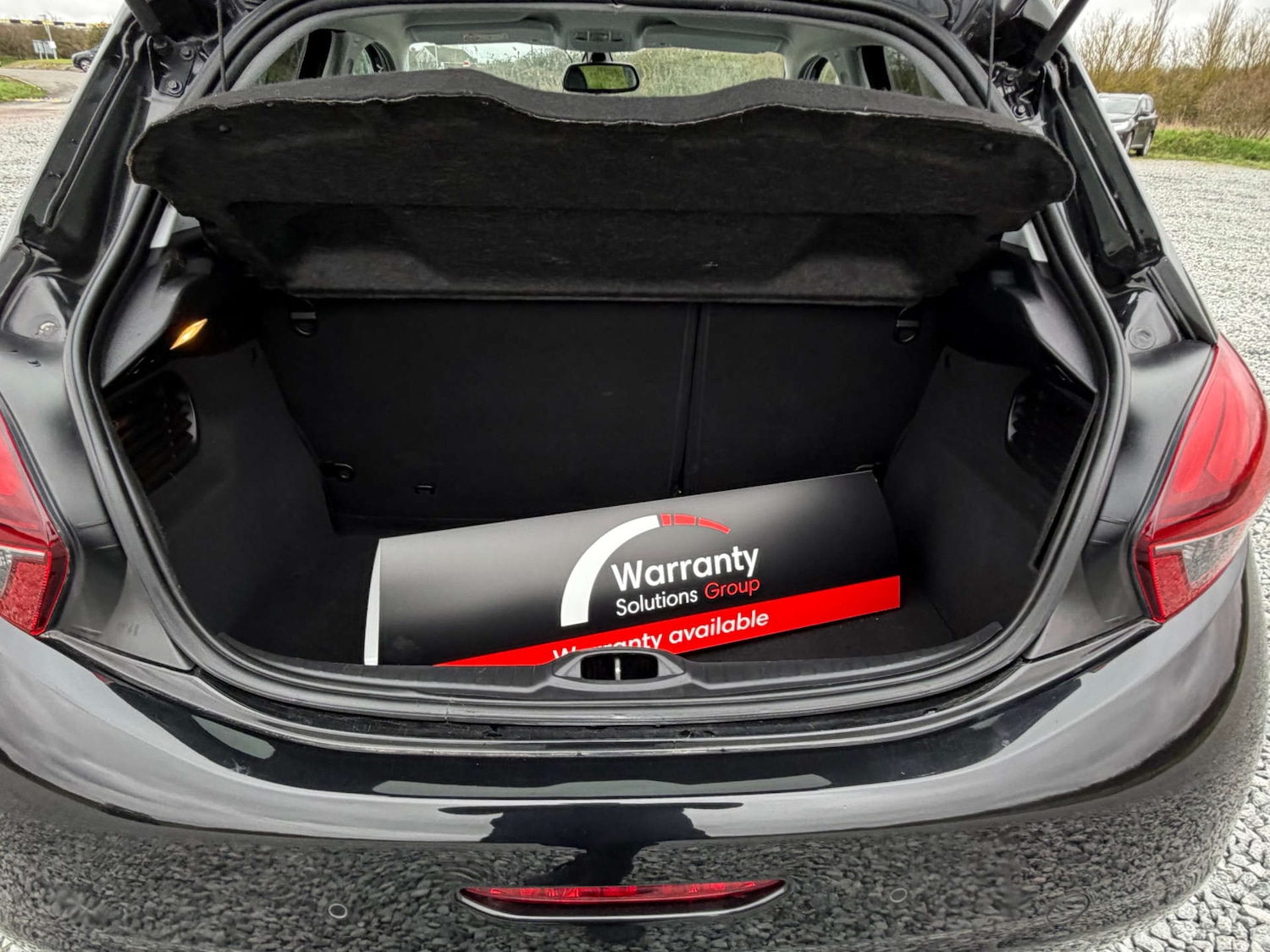 Used Peugeot 208 2016 for sale - 77641725: Photo 30