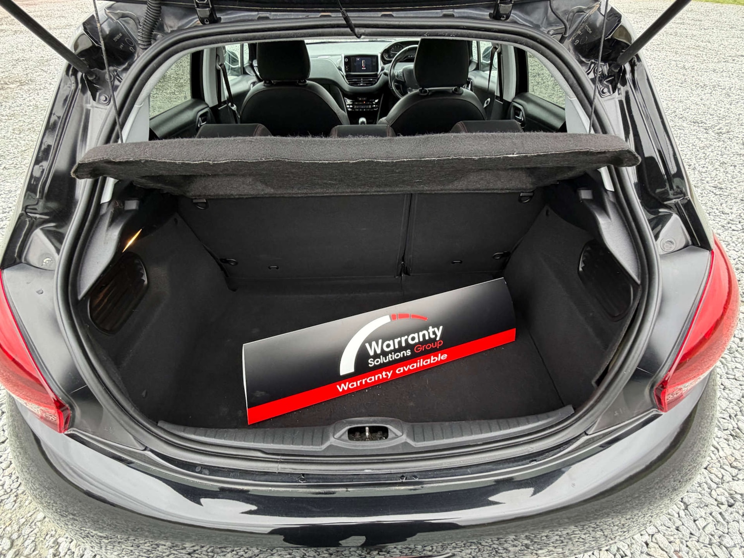 Used Peugeot 208 2016 for sale - 77641725: Photo 31