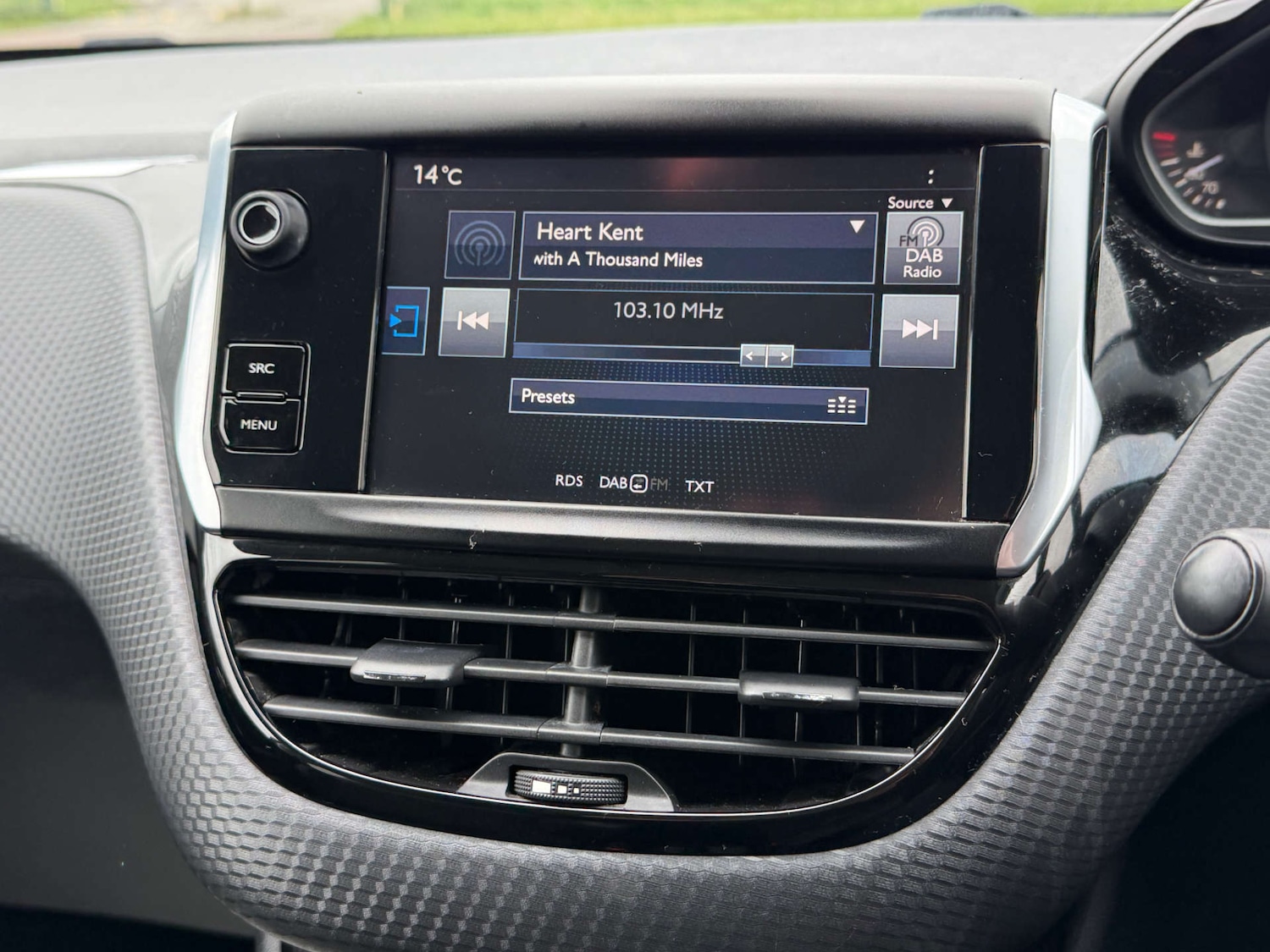 Used Peugeot 208 2016 for sale - 77641725: Photo 38