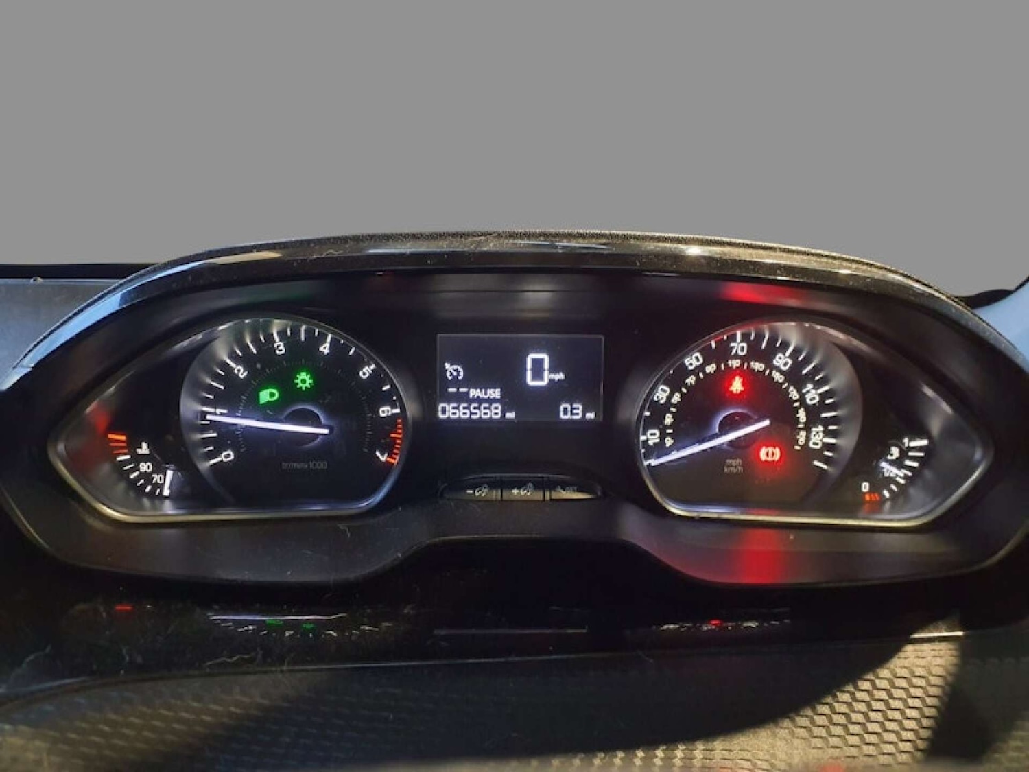 Used Peugeot 208 2016 for sale - 77641725: Photo 9