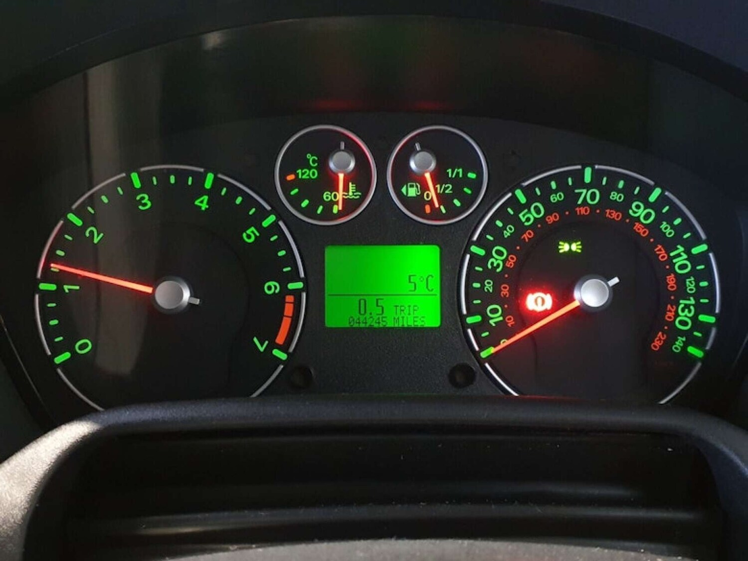 Used Ford Fusion 2010 for sale - 77641678: Photo 8