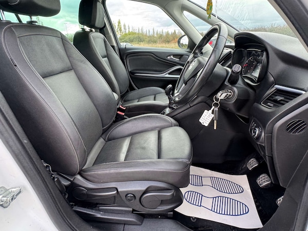 Used Vauxhall Zafira Tourer 2017 for sale - 76117761: Photo 14