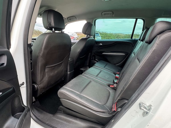 Used Vauxhall Zafira Tourer 2017 for sale - 76117761: Photo 22