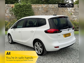 Used Vauxhall Zafira Tourer 2017 for sale - 76117761: Photo 2