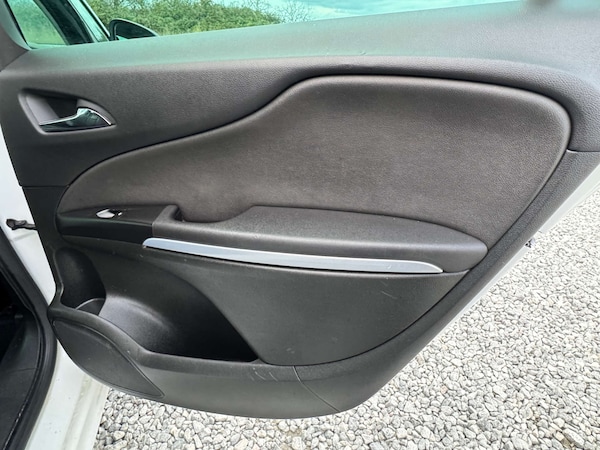 Used Vauxhall Zafira Tourer 2017 for sale - 76117761: Photo 36