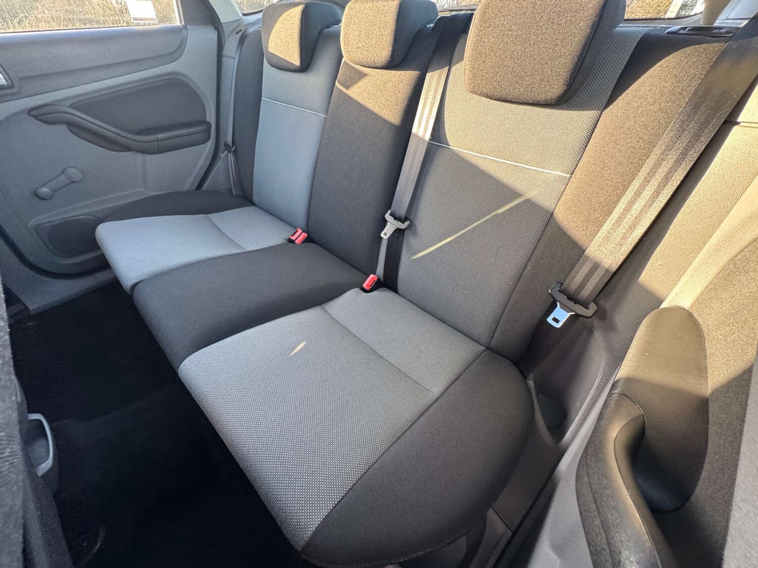 Used Ford Focus 2010 for sale - 77641668: Photo 20