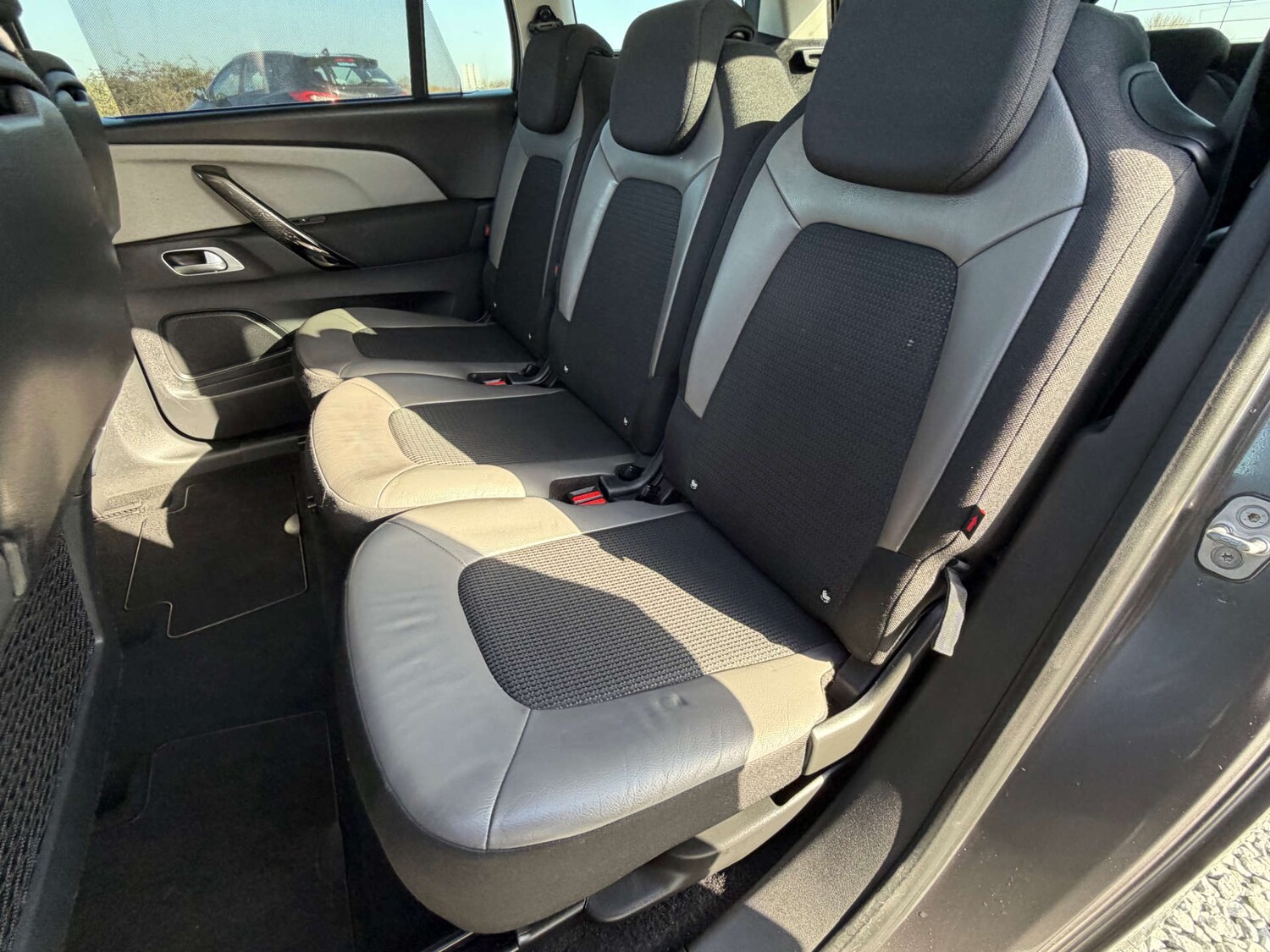 Used Citroen C4 Picasso 2017 for sale - 77641707: Photo 27