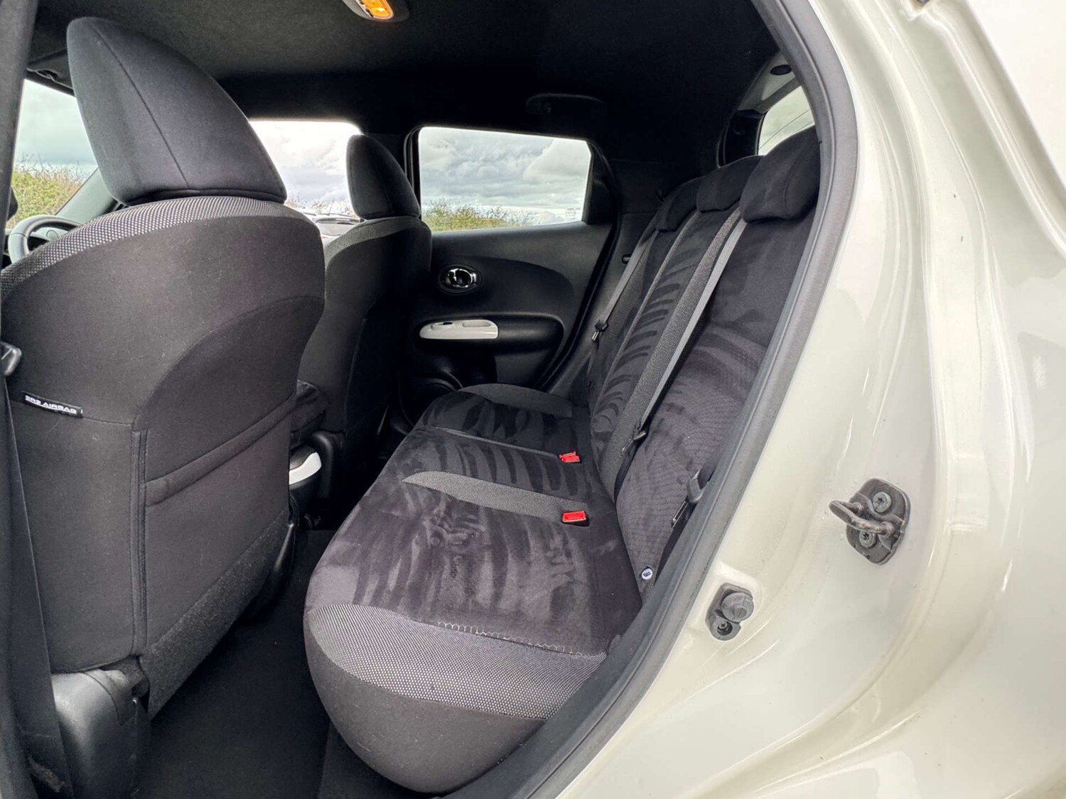 Used Nissan Juke 2015 for sale - 76600569: Photo 22