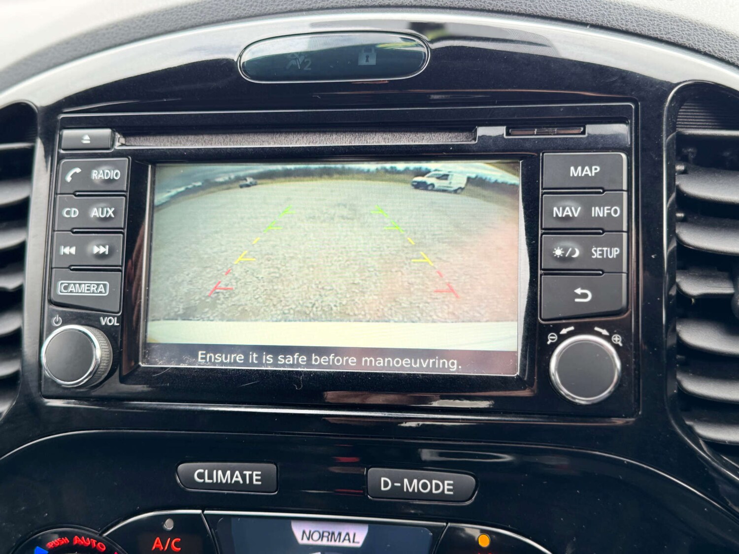 Used Nissan Juke 2015 for sale - 76600569: Photo 36