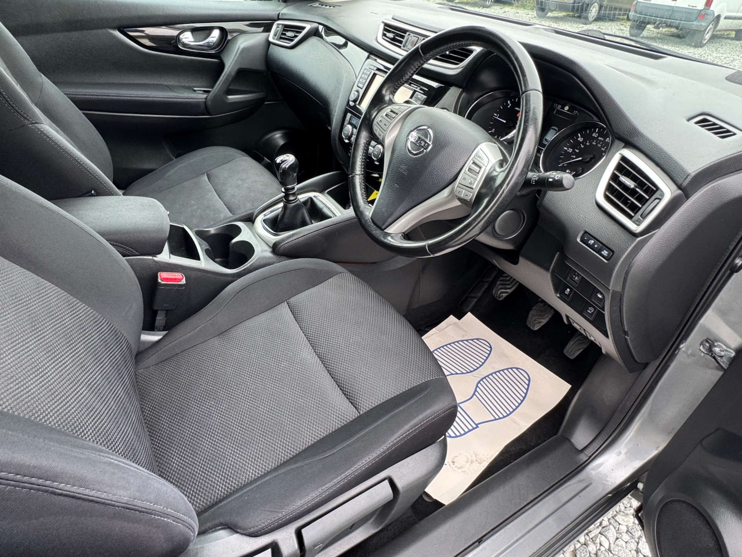 Used Nissan Qashqai 2017 for sale - 76600800: Photo 11