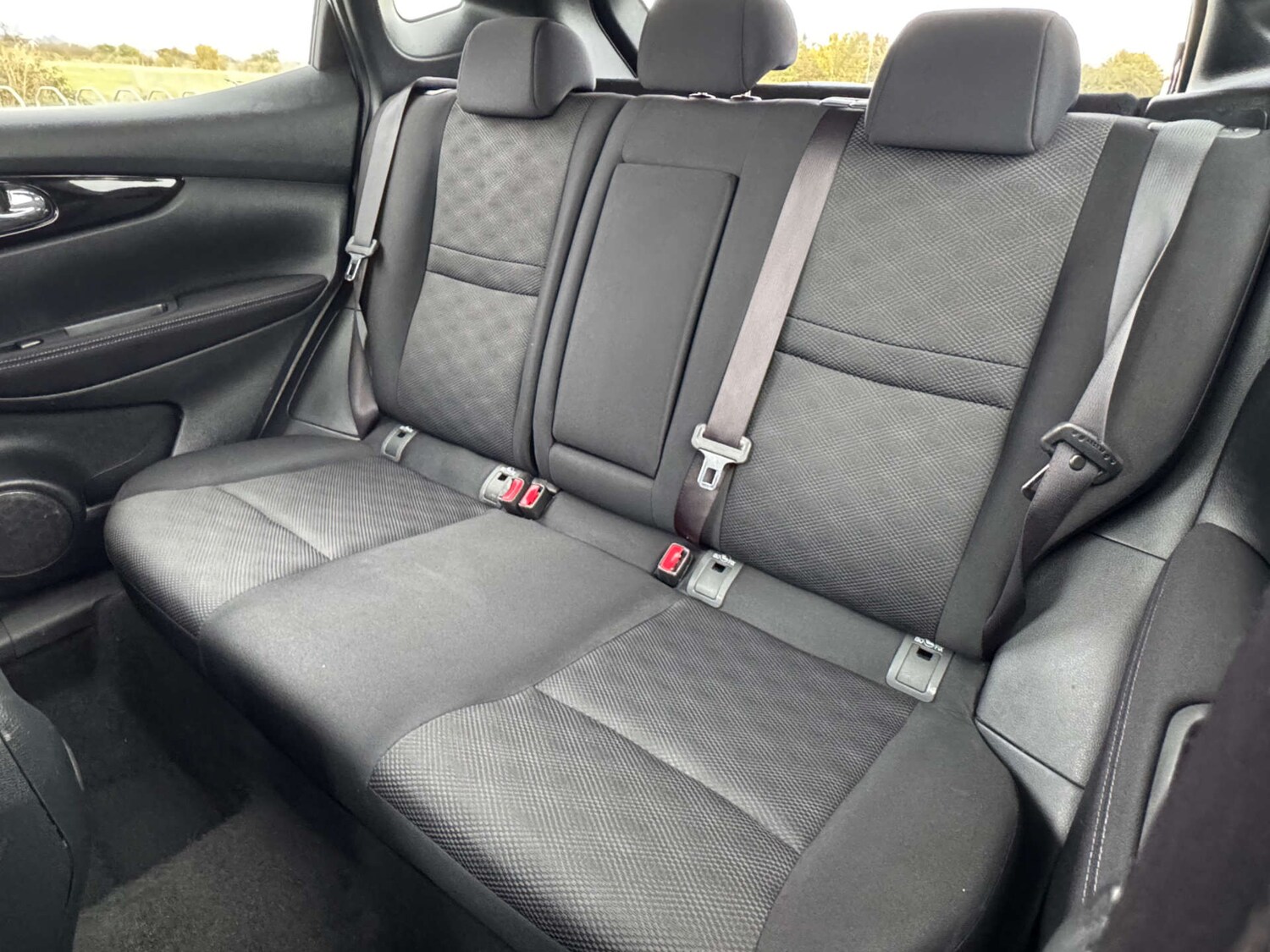 Used Nissan Qashqai 2017 for sale - 76600800: Photo 20