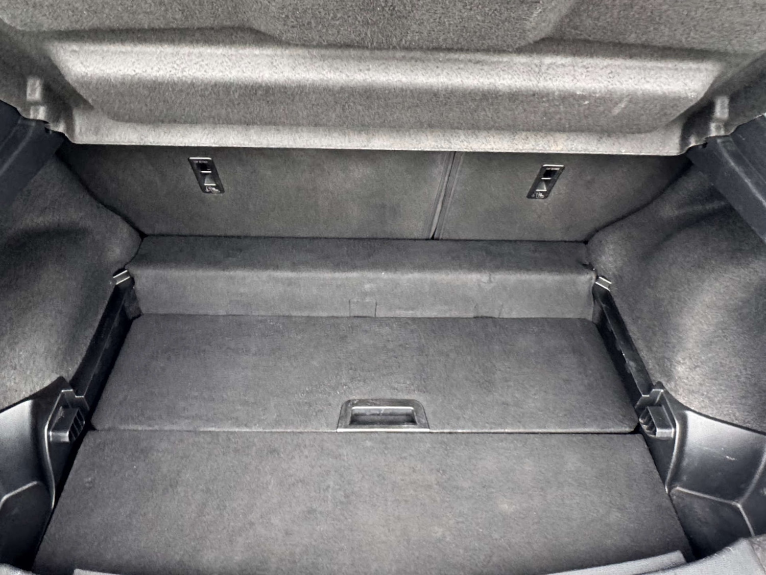 Used Nissan Qashqai 2017 for sale - 76600800: Photo 28