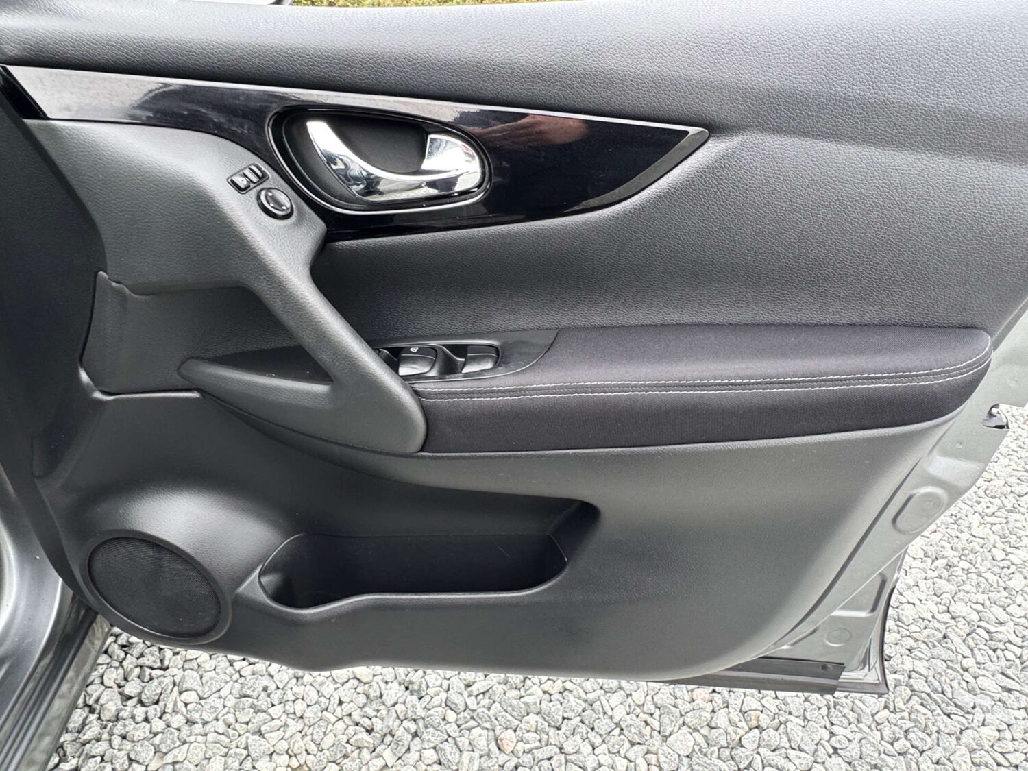 Used Nissan Qashqai 2017 for sale - 76600800: Photo 43