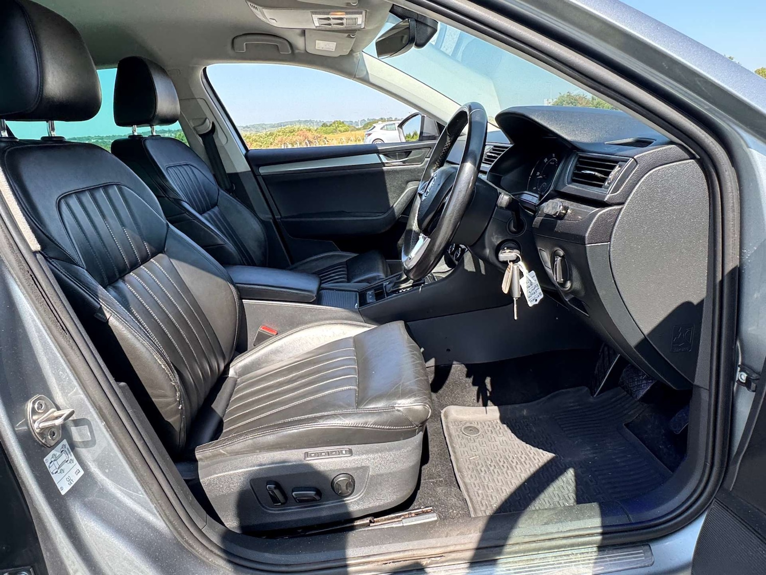 Used Skoda Superb 2018 for sale - 76351997: Photo 10