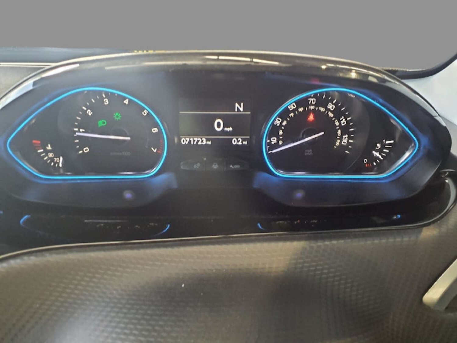 Used Peugeot 2008 2014 for sale - 77641641: Photo 8