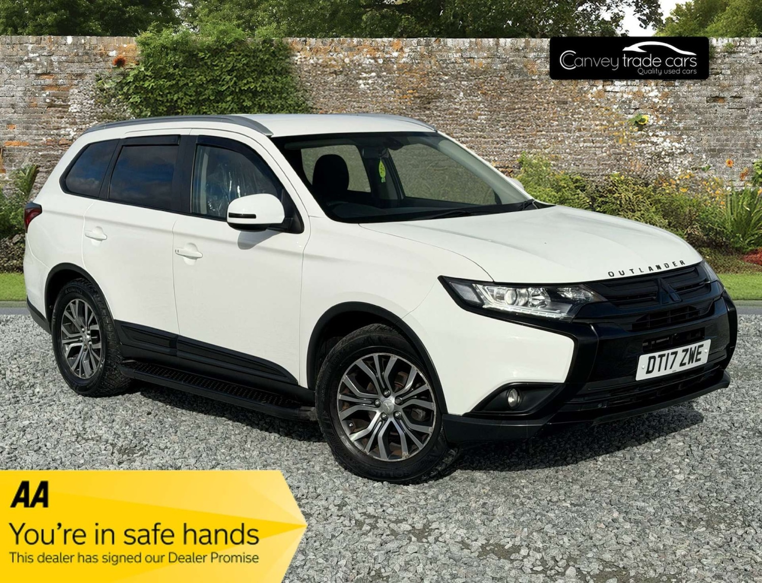 Used Mitsubishi Outlander 2017 for sale - 77641704: Photo 1