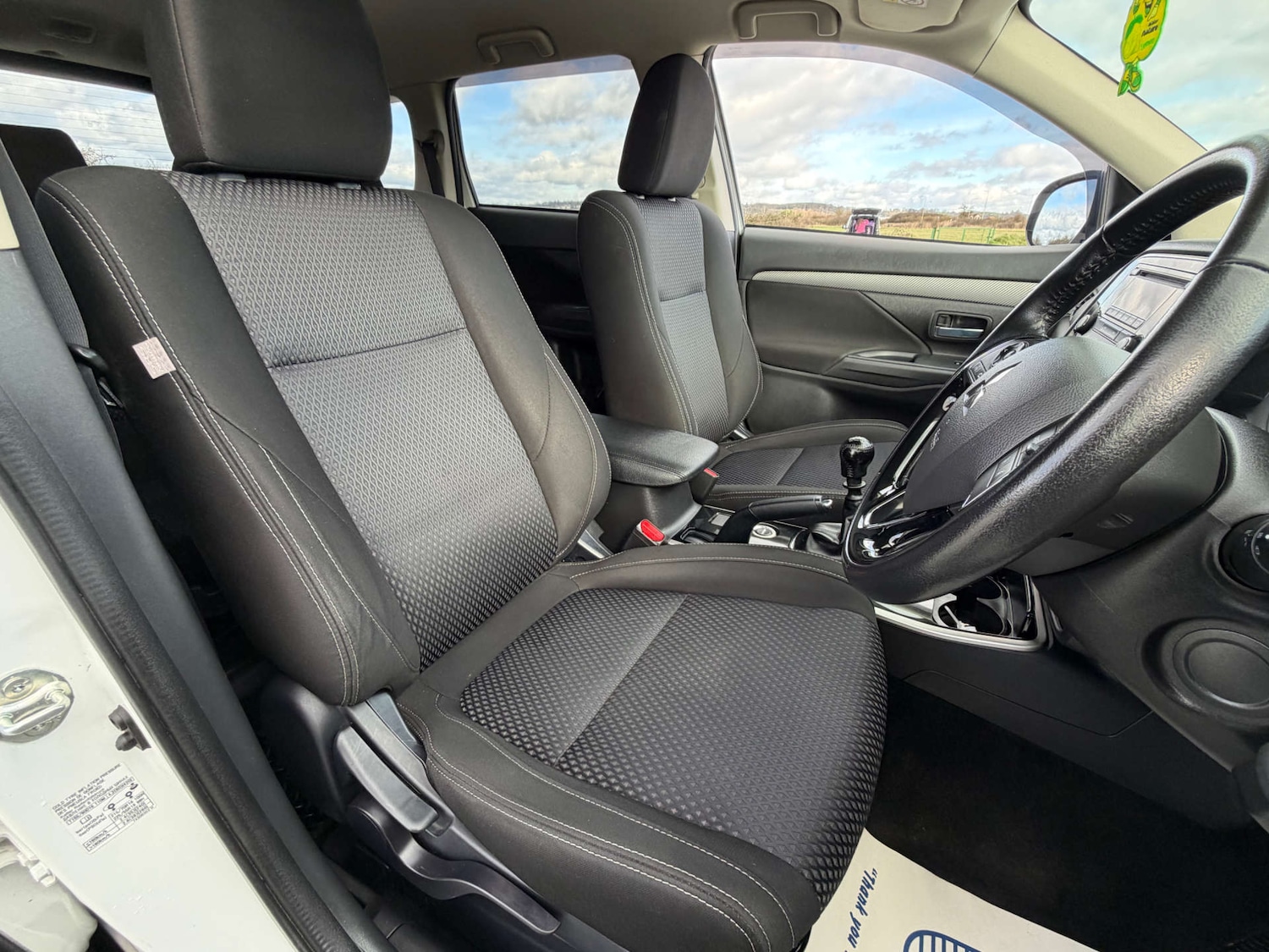 Used Mitsubishi Outlander 2017 for sale - 77641704: Photo 12