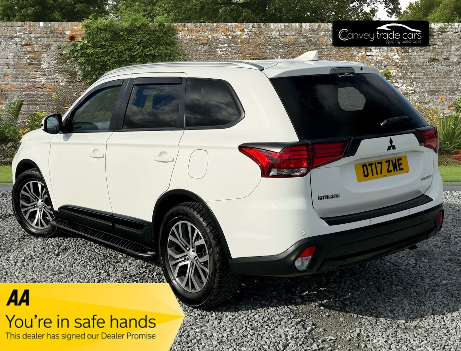 Used Mitsubishi Outlander 2017 for sale - 77641704: Photo 2