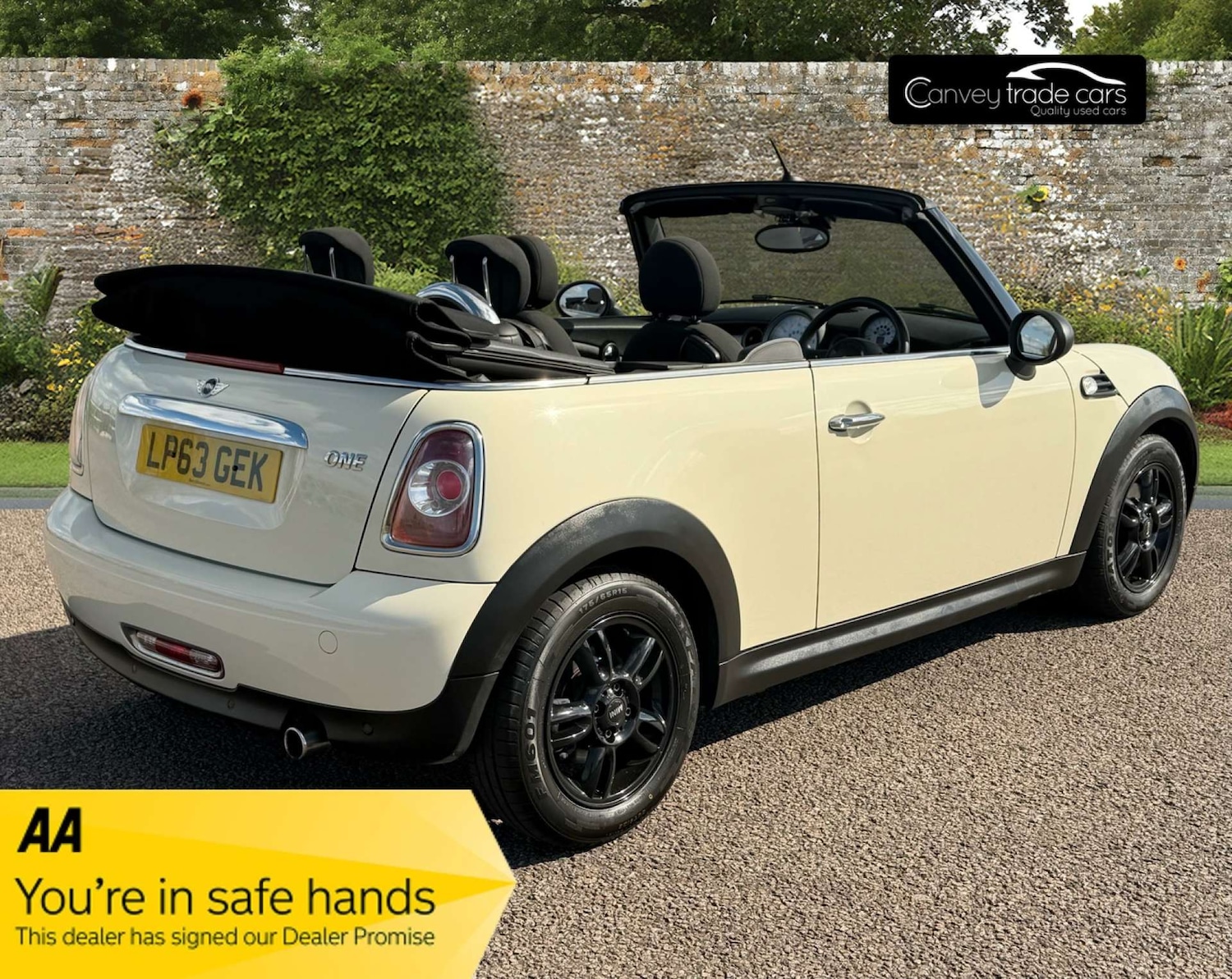 Used MINI Convertible 2014 for sale - 78111277: Photo 2