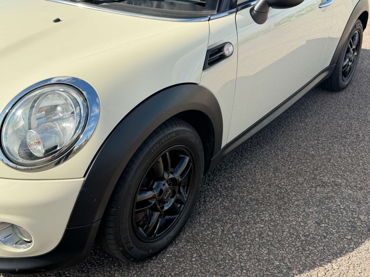Used MINI Convertible 2014 for sale - 78111277: Photo 42