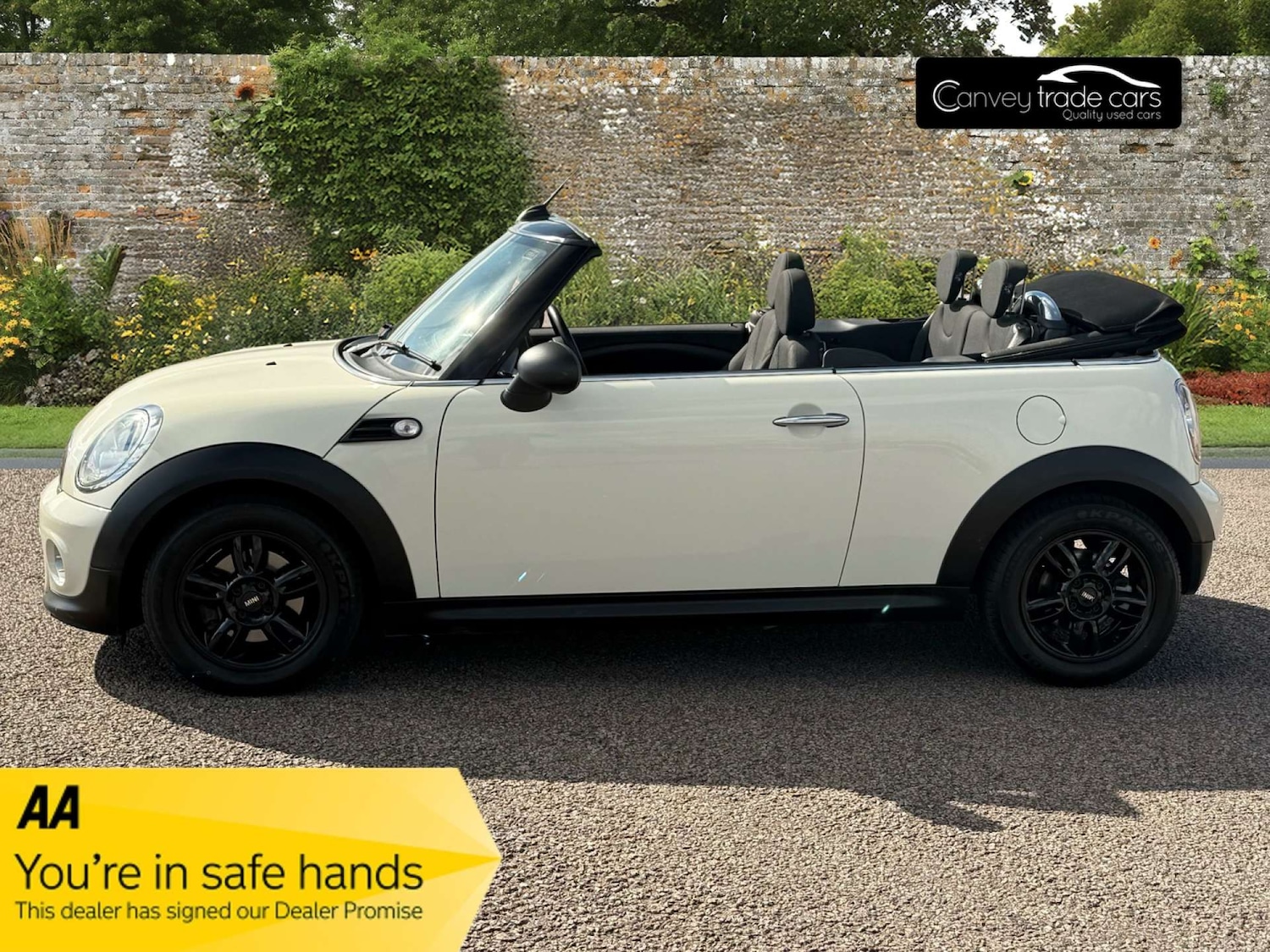 Used MINI Convertible 2014 for sale - 78111277: Photo 5
