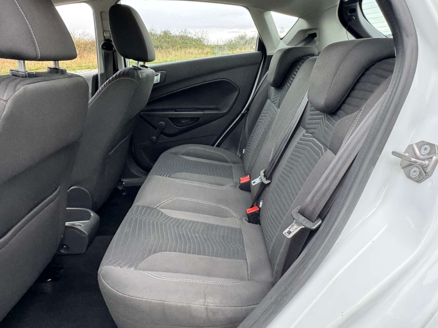 Used Ford Fiesta 2013 for sale - 76427146: Photo 24