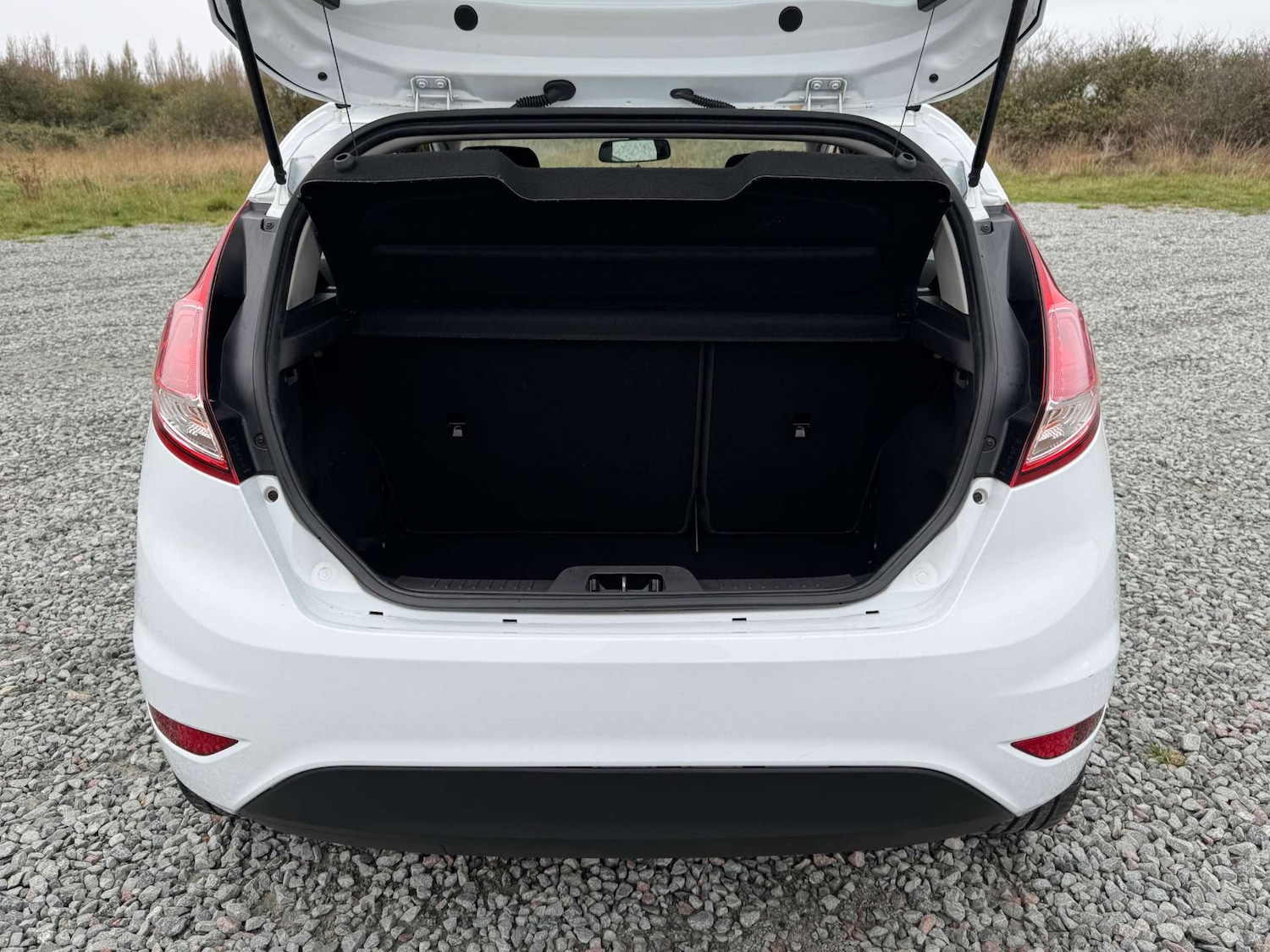 Used Ford Fiesta 2013 for sale - 76427146: Photo 26