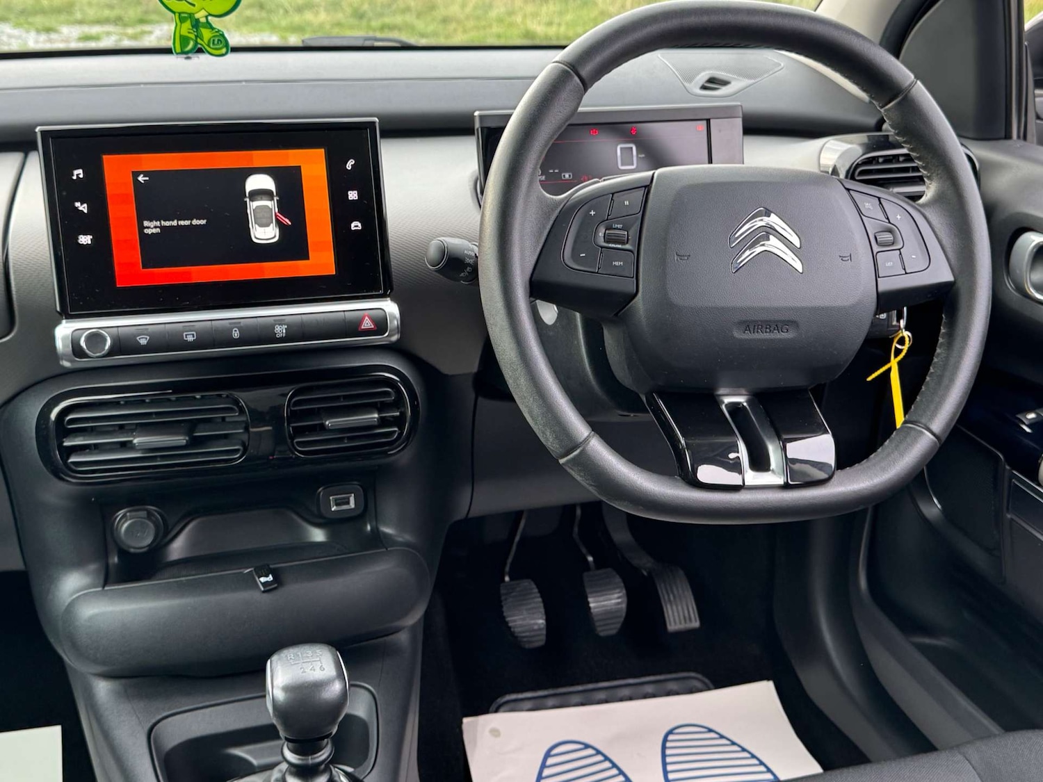 Used Citroen C4 Cactus 2018 for sale - 76412630: Photo 30