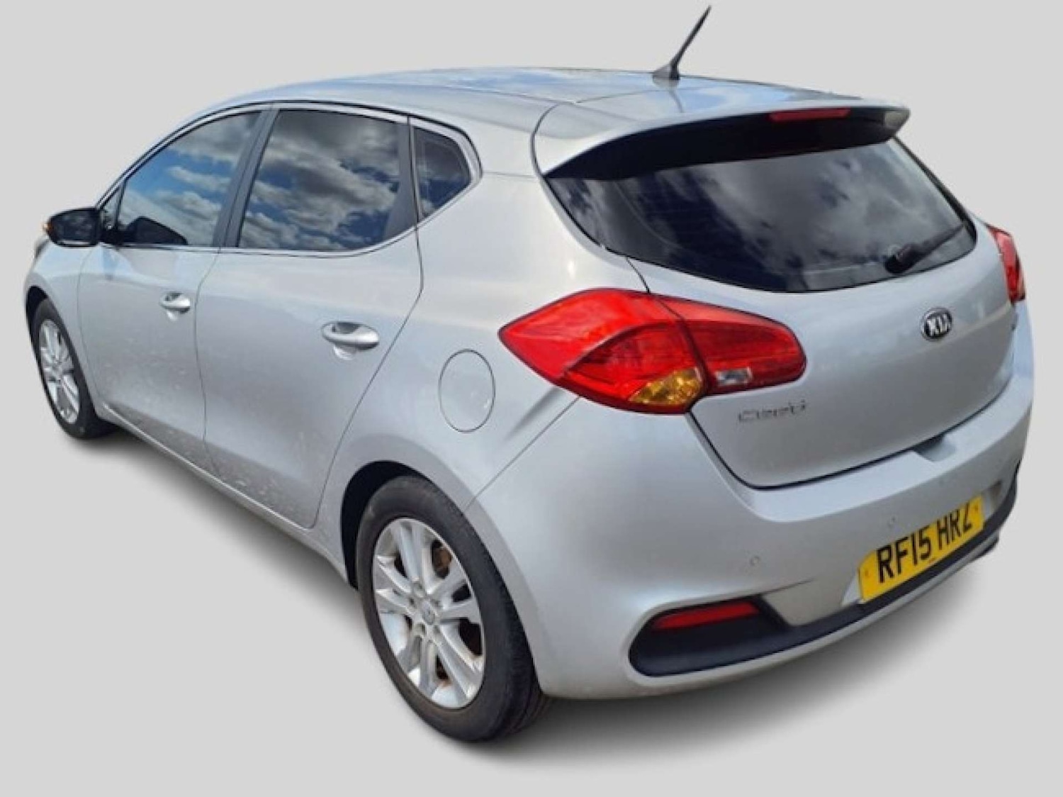 Used Kia Ceed 2015 for sale - 76117805: Photo 2