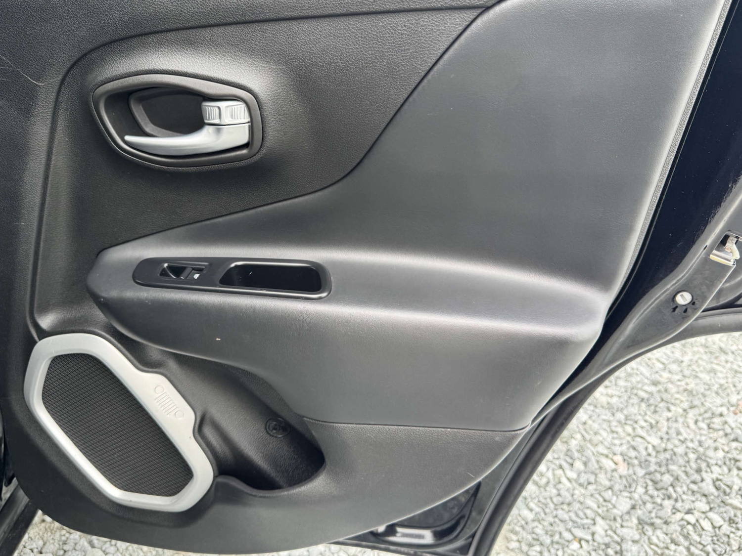 Used Jeep Renegade 2016 for sale - 76117794: Photo 37