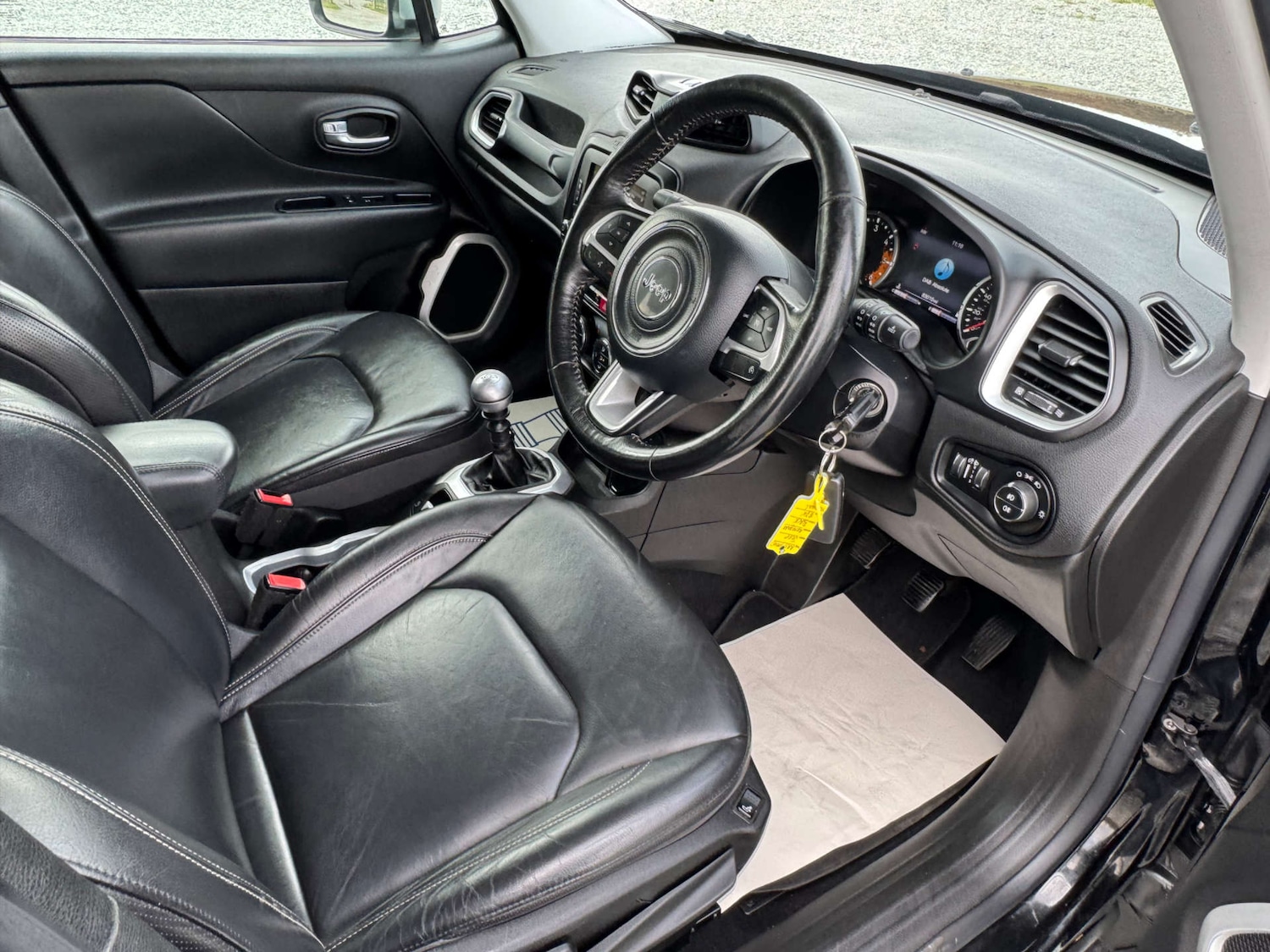 Used Jeep Renegade 2016 for sale - 76117794: Photo 9