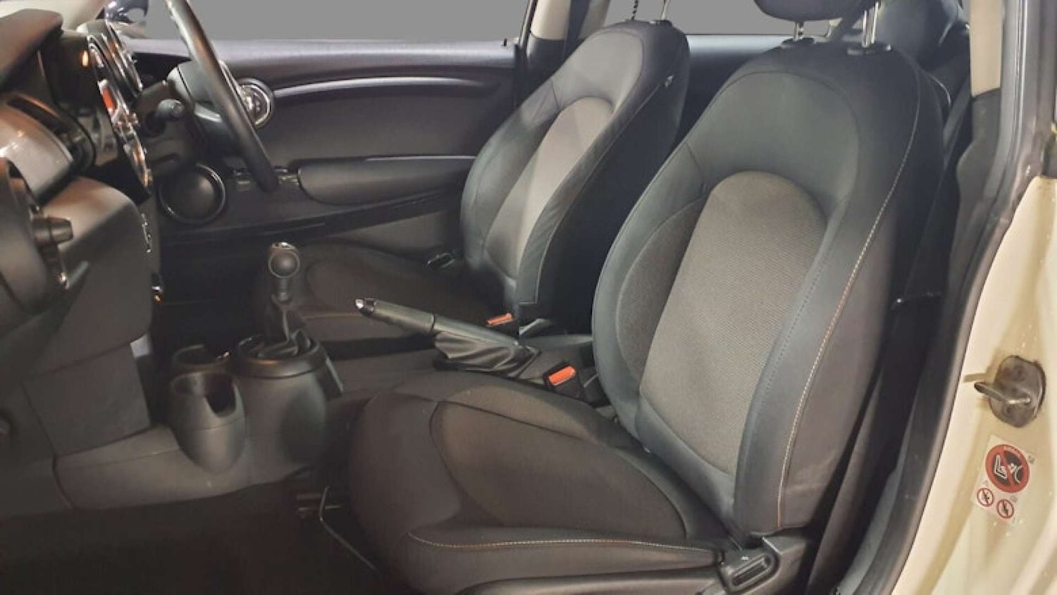 Used MINI Hatch 2015 for sale - 78041777: Photo 5