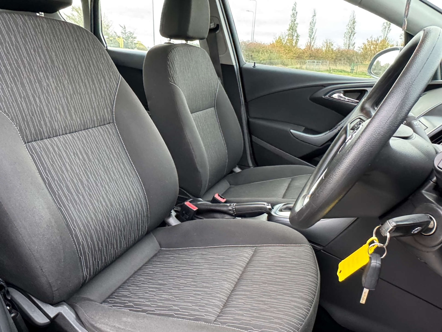 Used Vauxhall Astra 2012 for sale - 76600781: Photo 11