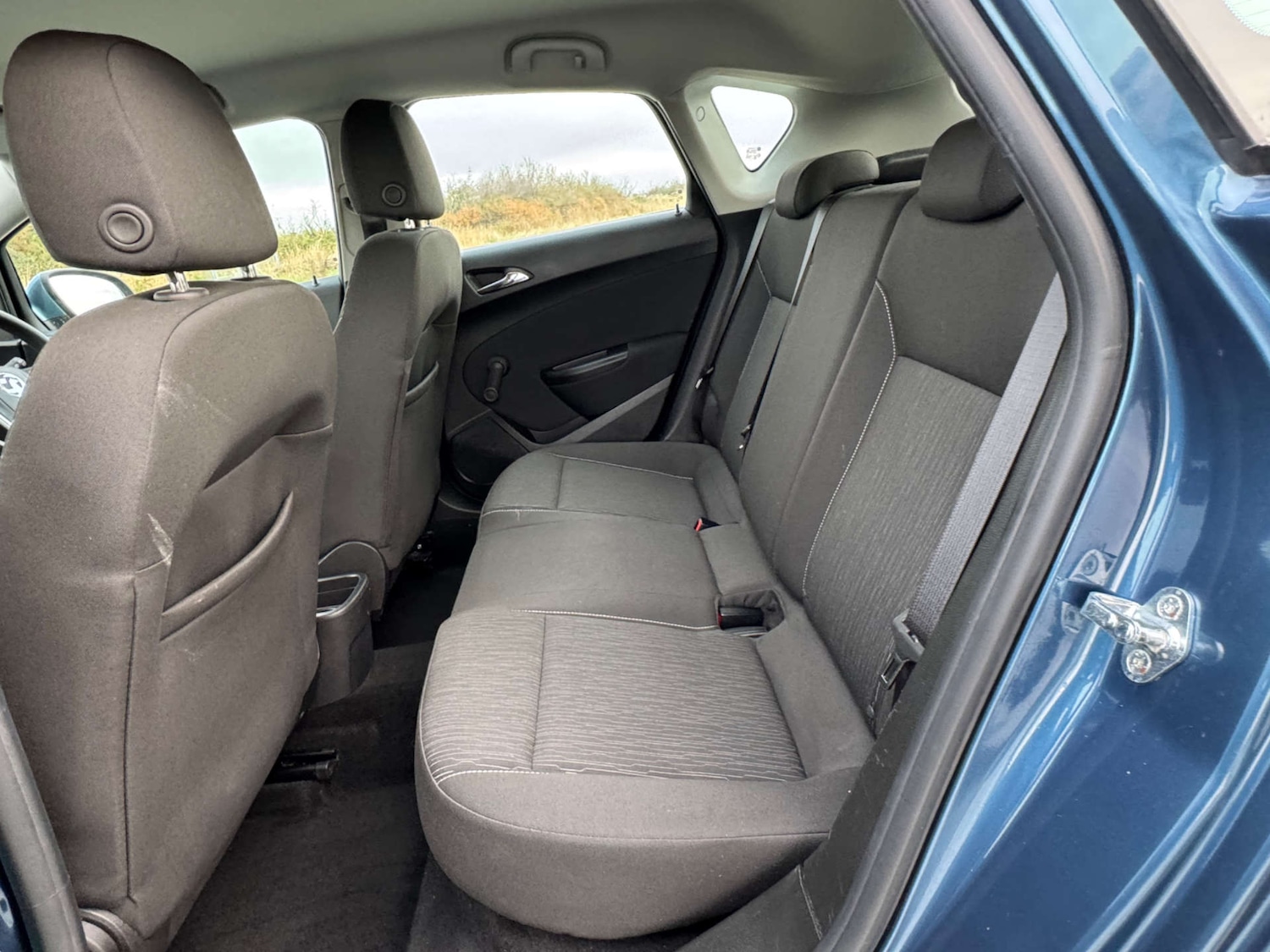 Used Vauxhall Astra 2012 for sale - 76600781: Photo 16