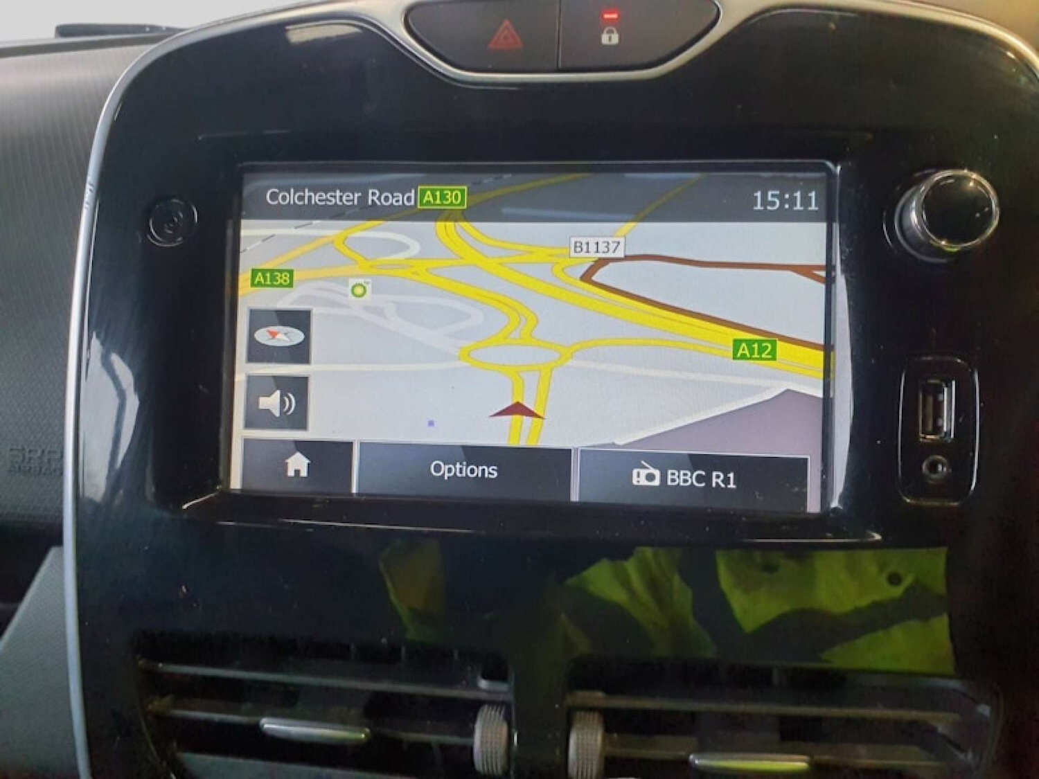 Used Renault Clio 2015 for sale - 77641637: Photo 10