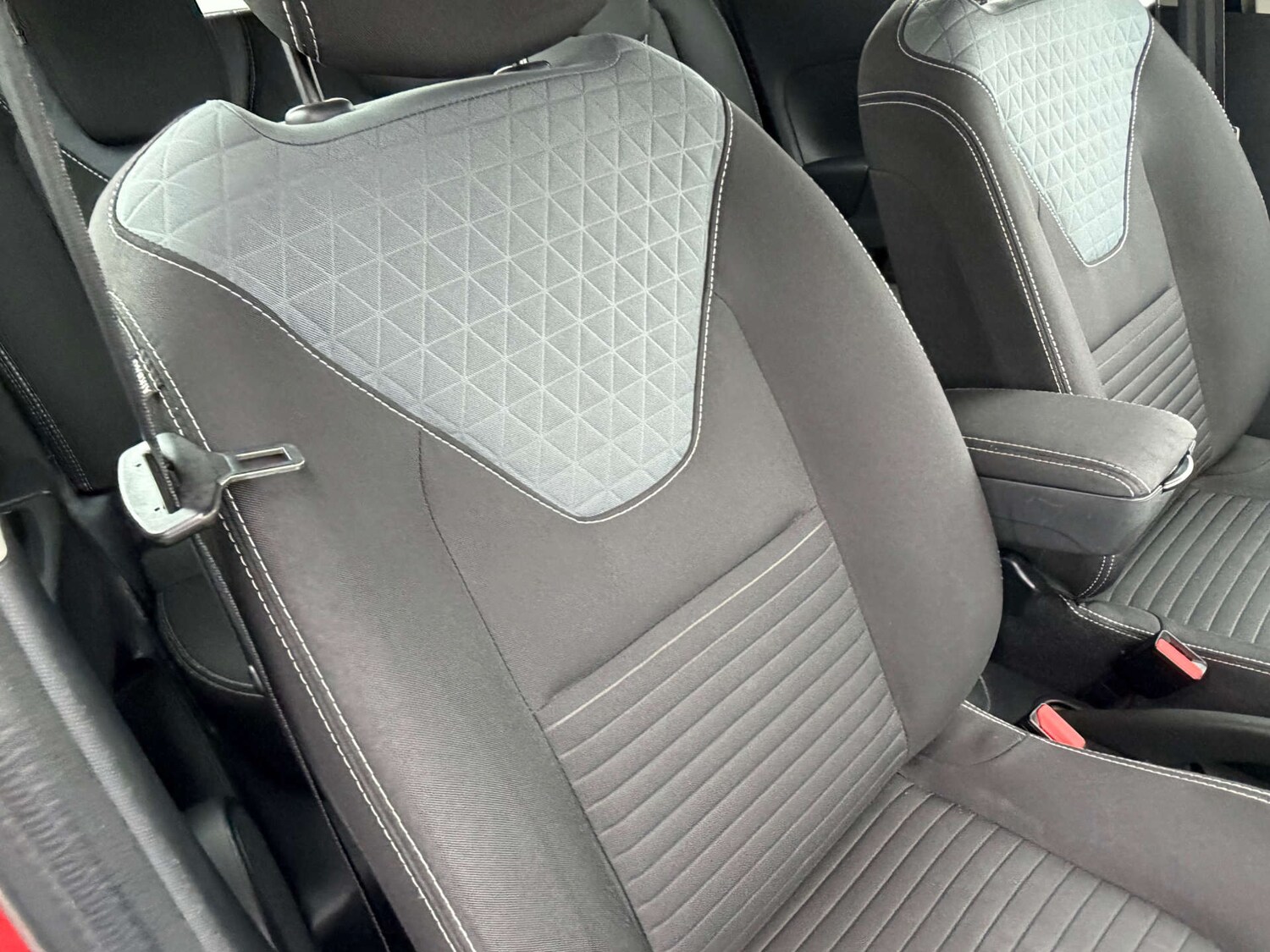 Used Renault Clio 2015 for sale - 77641637: Photo 14