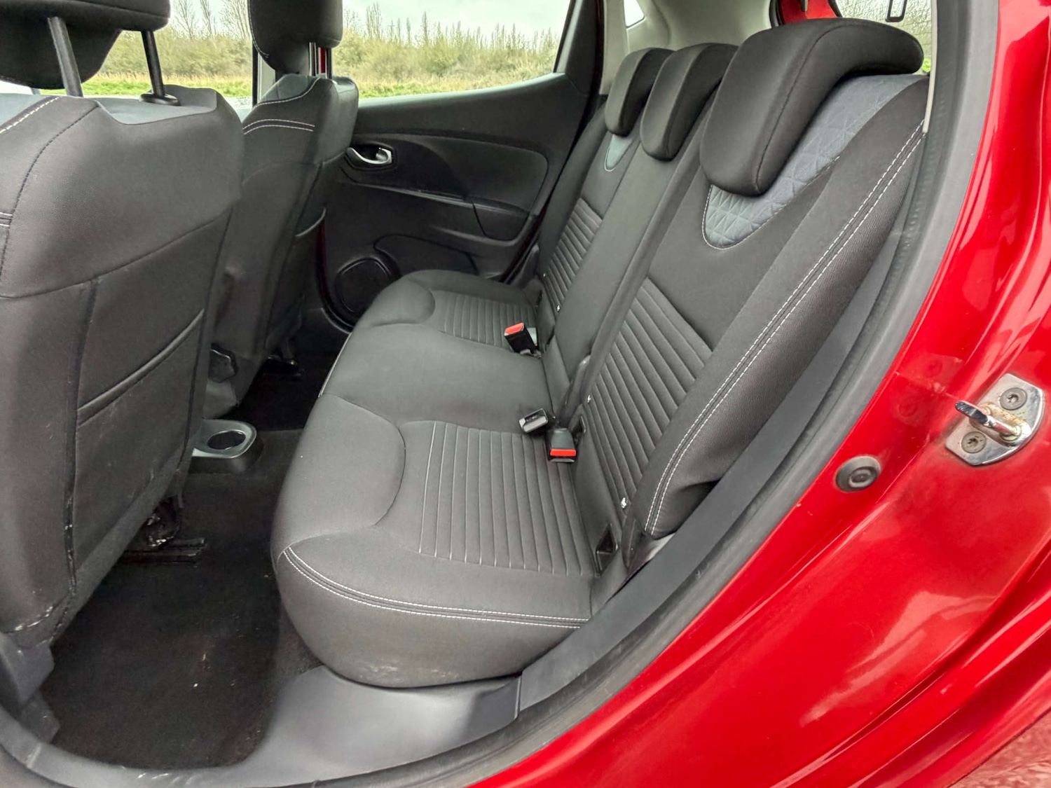 Used Renault Clio 2015 for sale - 77641637: Photo 26