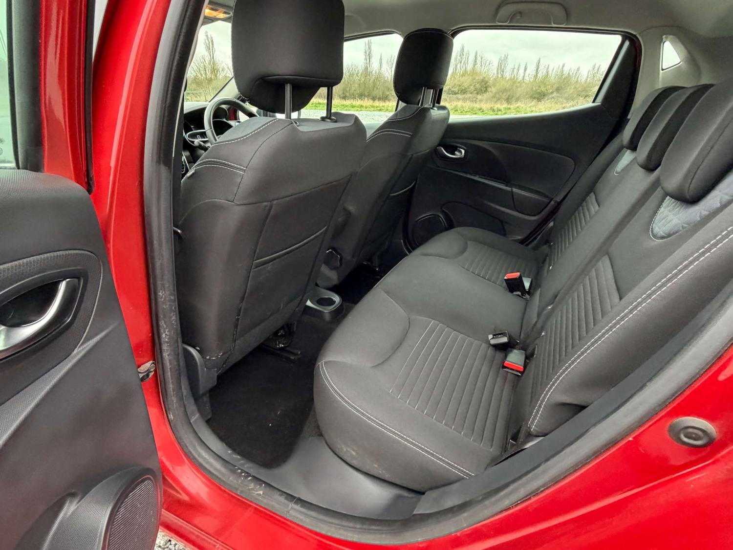 Used Renault Clio 2015 for sale - 77641637: Photo 27