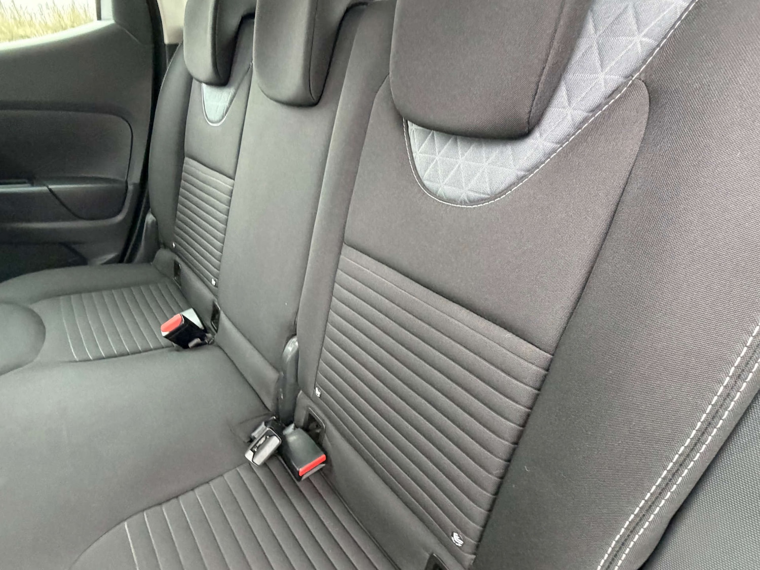 Used Renault Clio 2015 for sale - 77641637: Photo 30