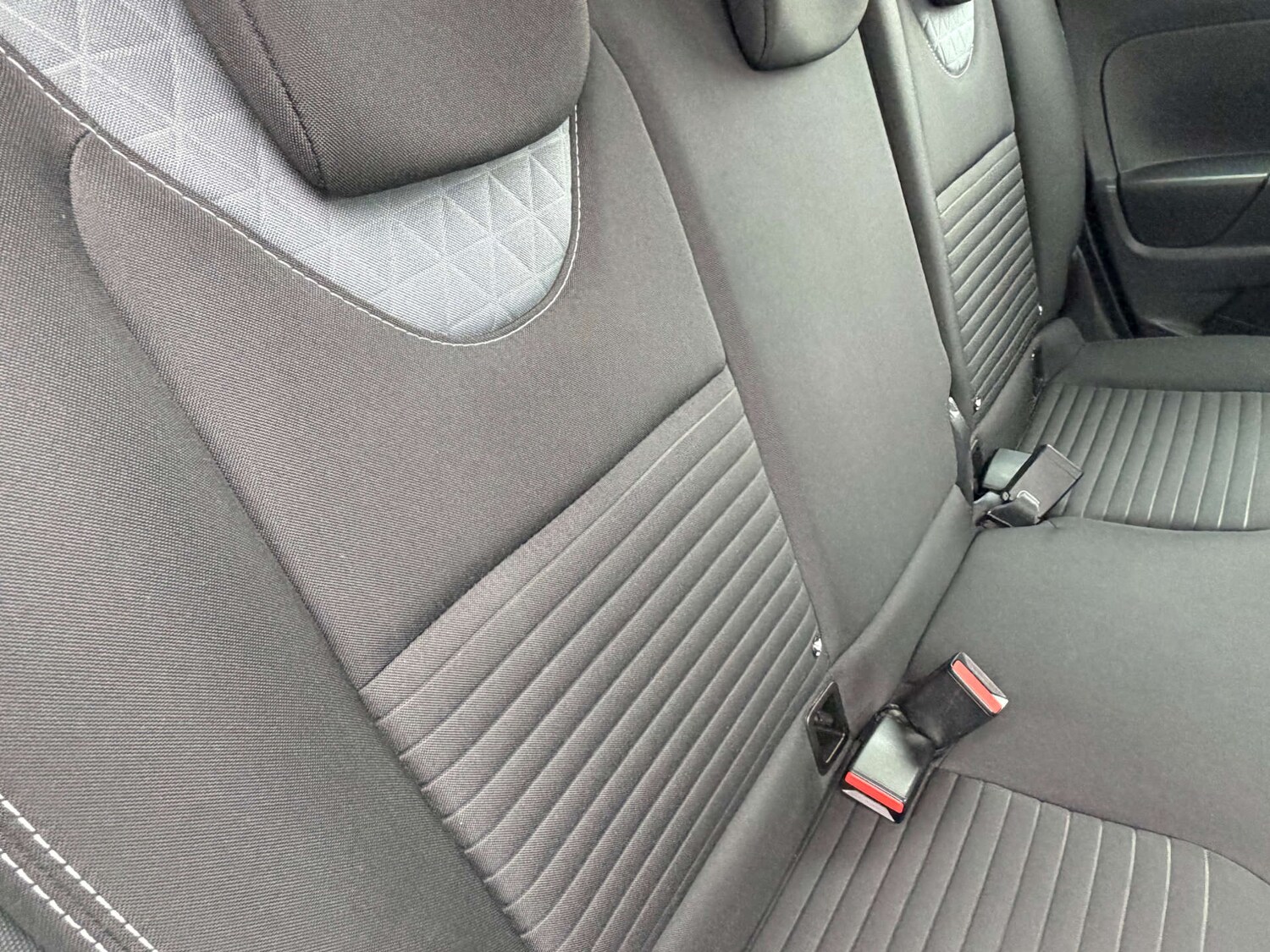 Used Renault Clio 2015 for sale - 77641637: Photo 36