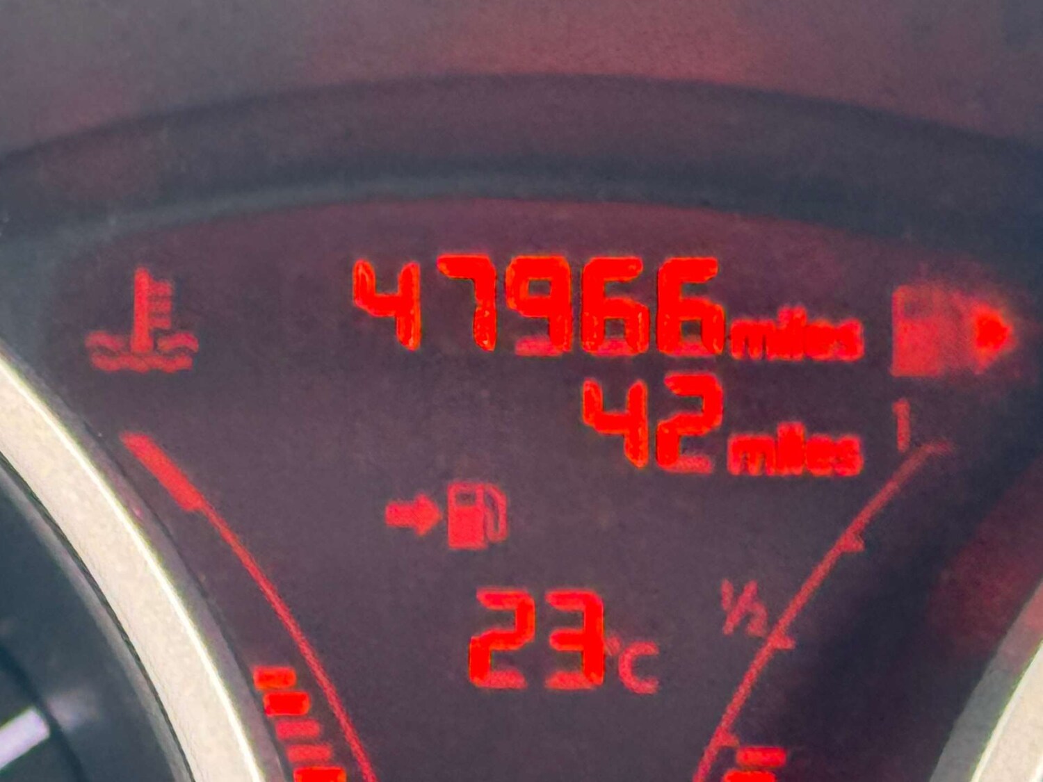 Used Nissan Juke 2013 for sale - 76117740: Photo 34