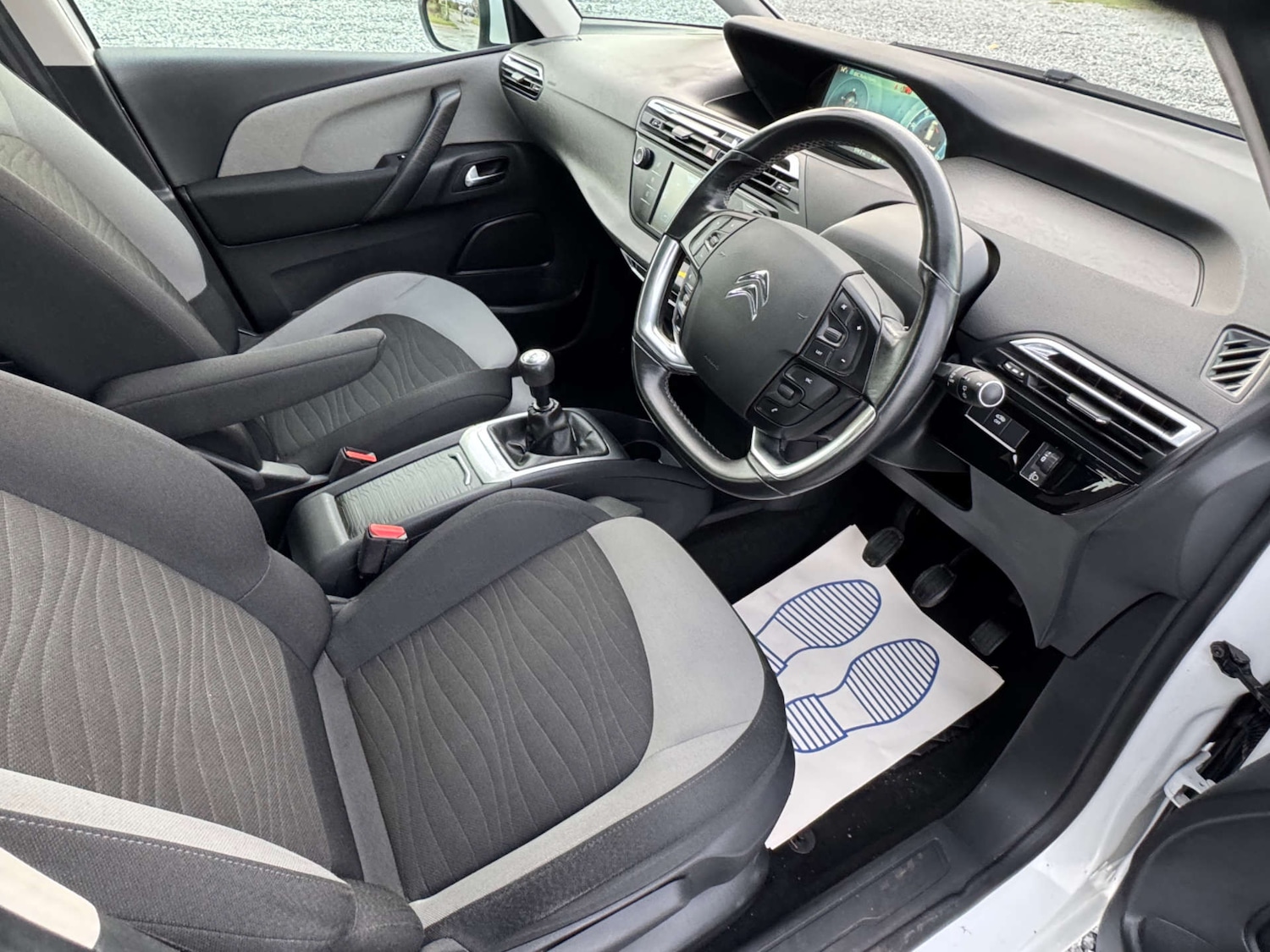 Used Citroen C4 Picasso 2016 for sale - 76600573: Photo 11