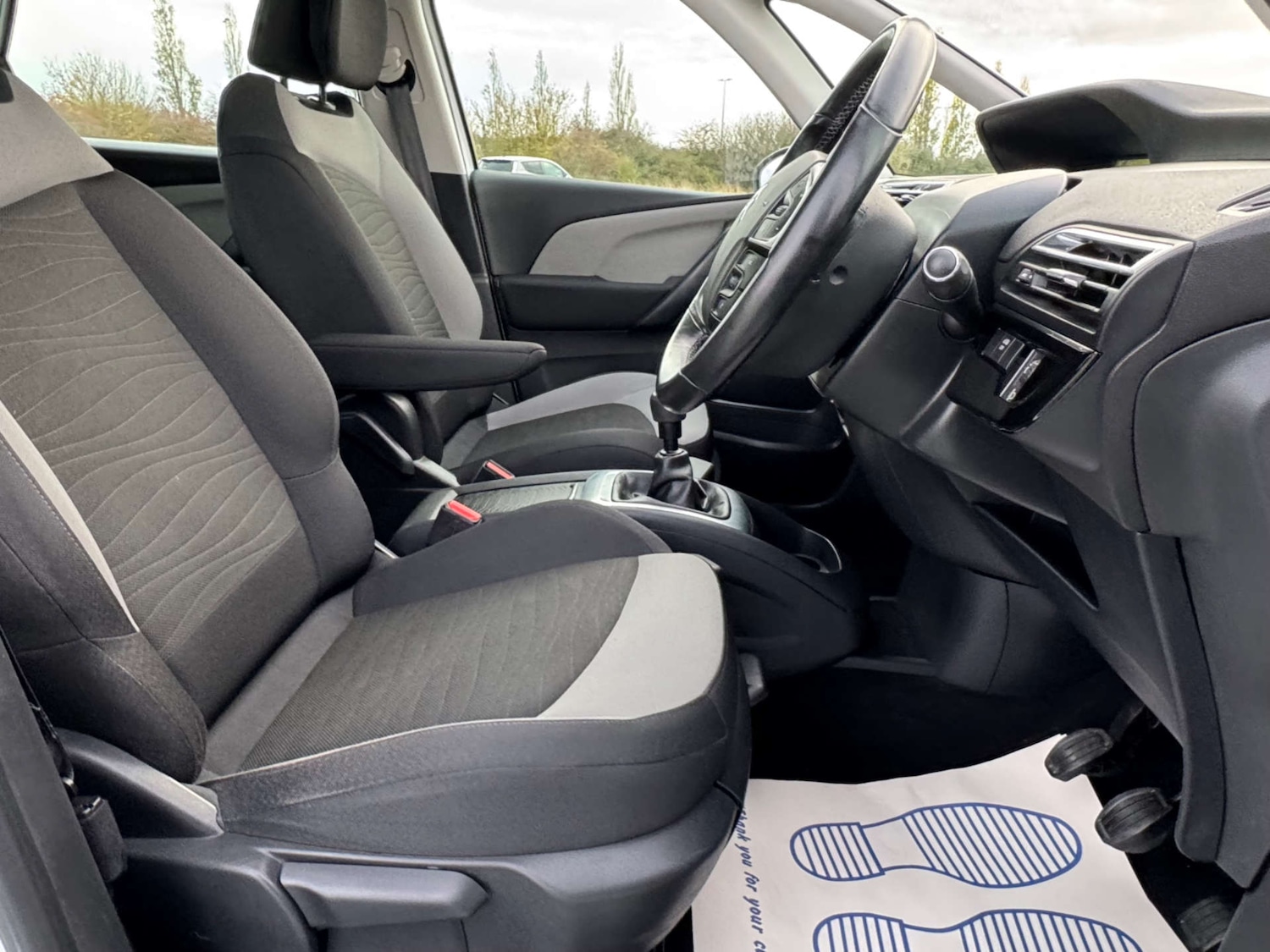 Used Citroen C4 Picasso 2016 for sale - 76600573: Photo 12