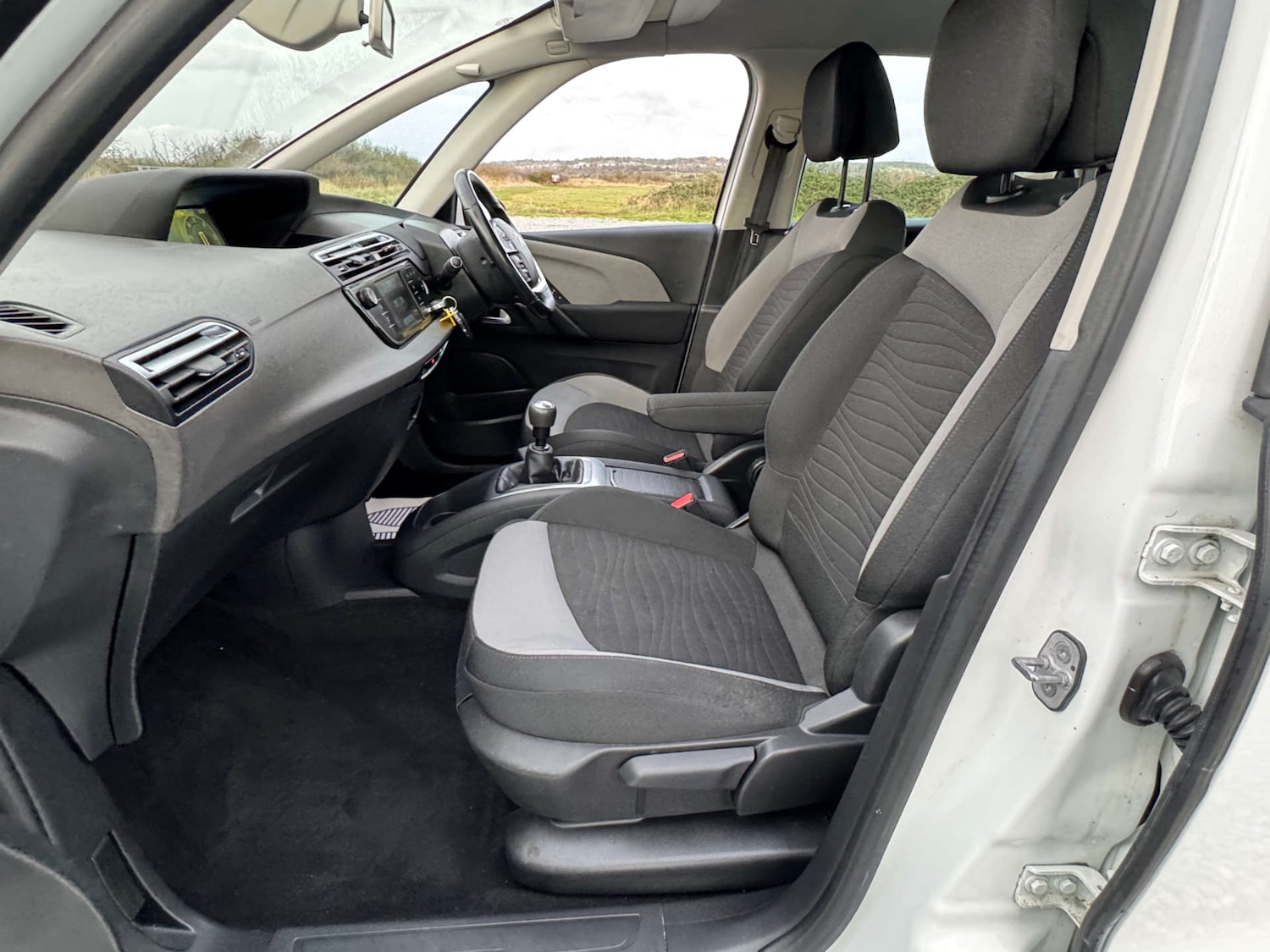 Used Citroen C4 Picasso 2016 for sale - 76600573: Photo 18